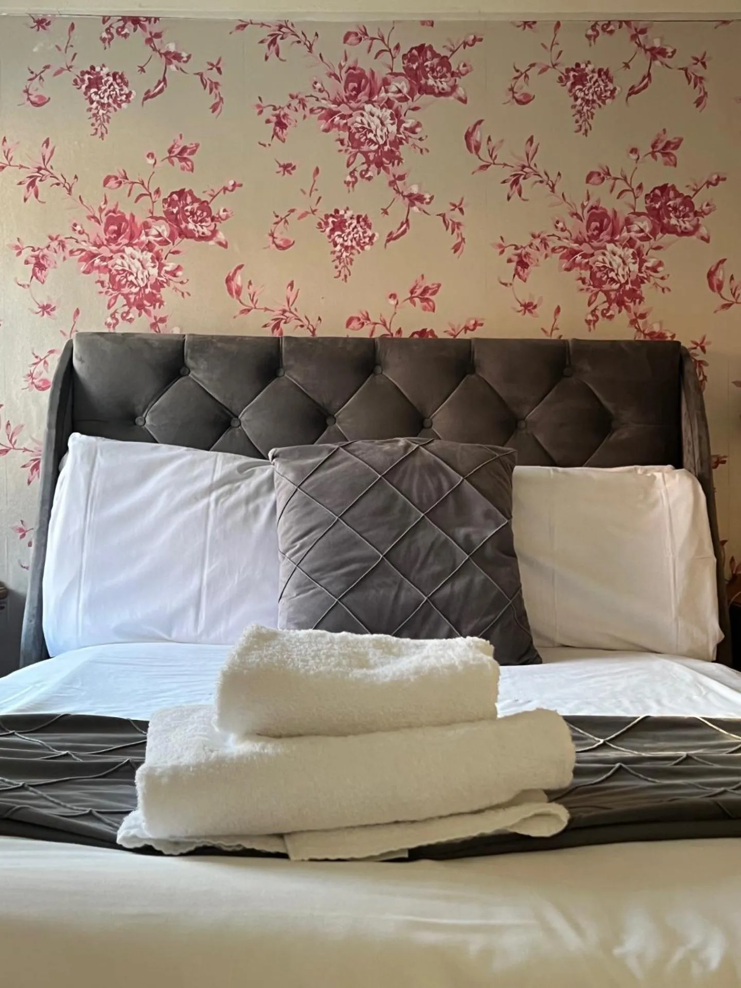 Bed in The George Inn