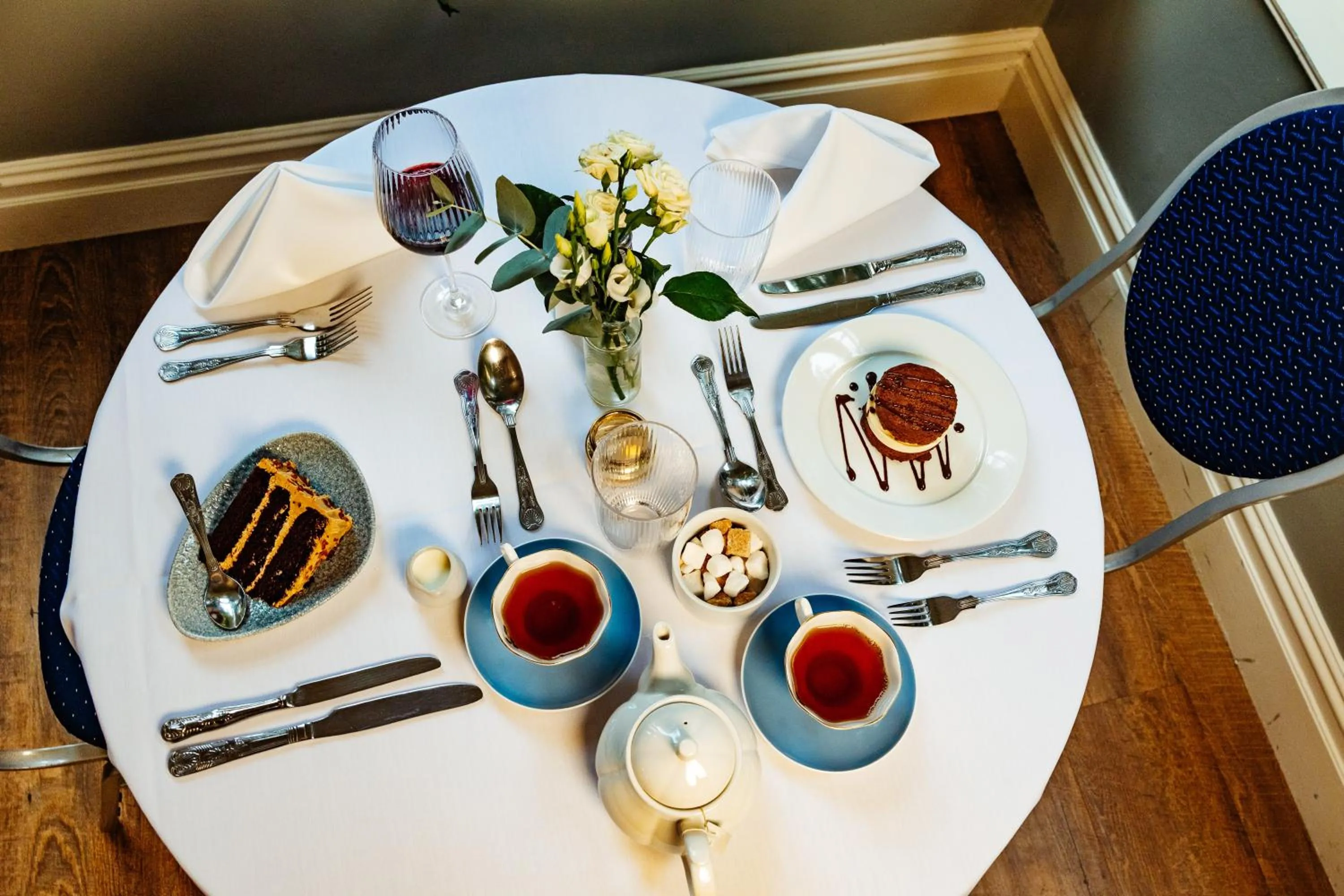 Food in Woodland Manor Hotel