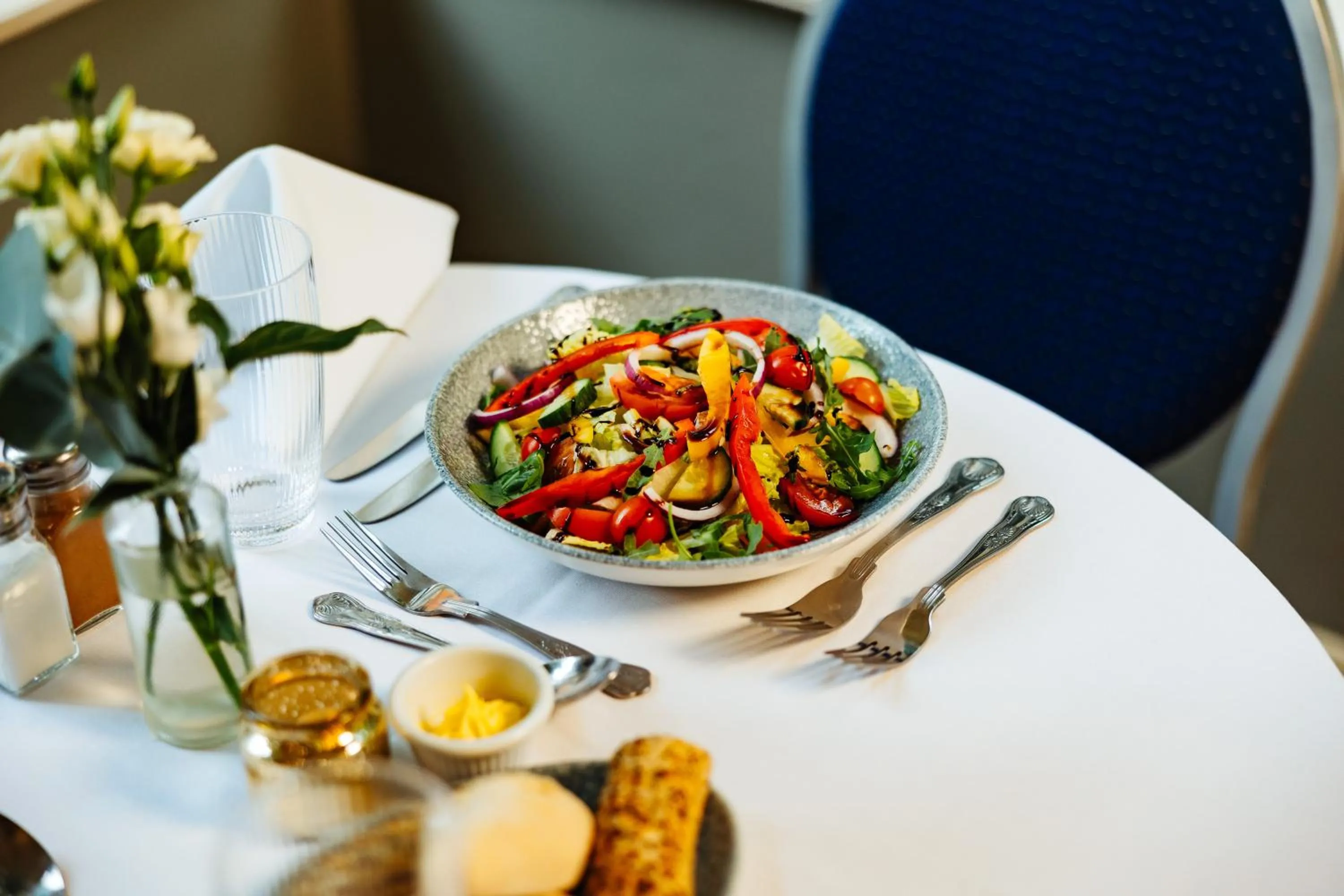 Lunch in Woodland Manor Hotel