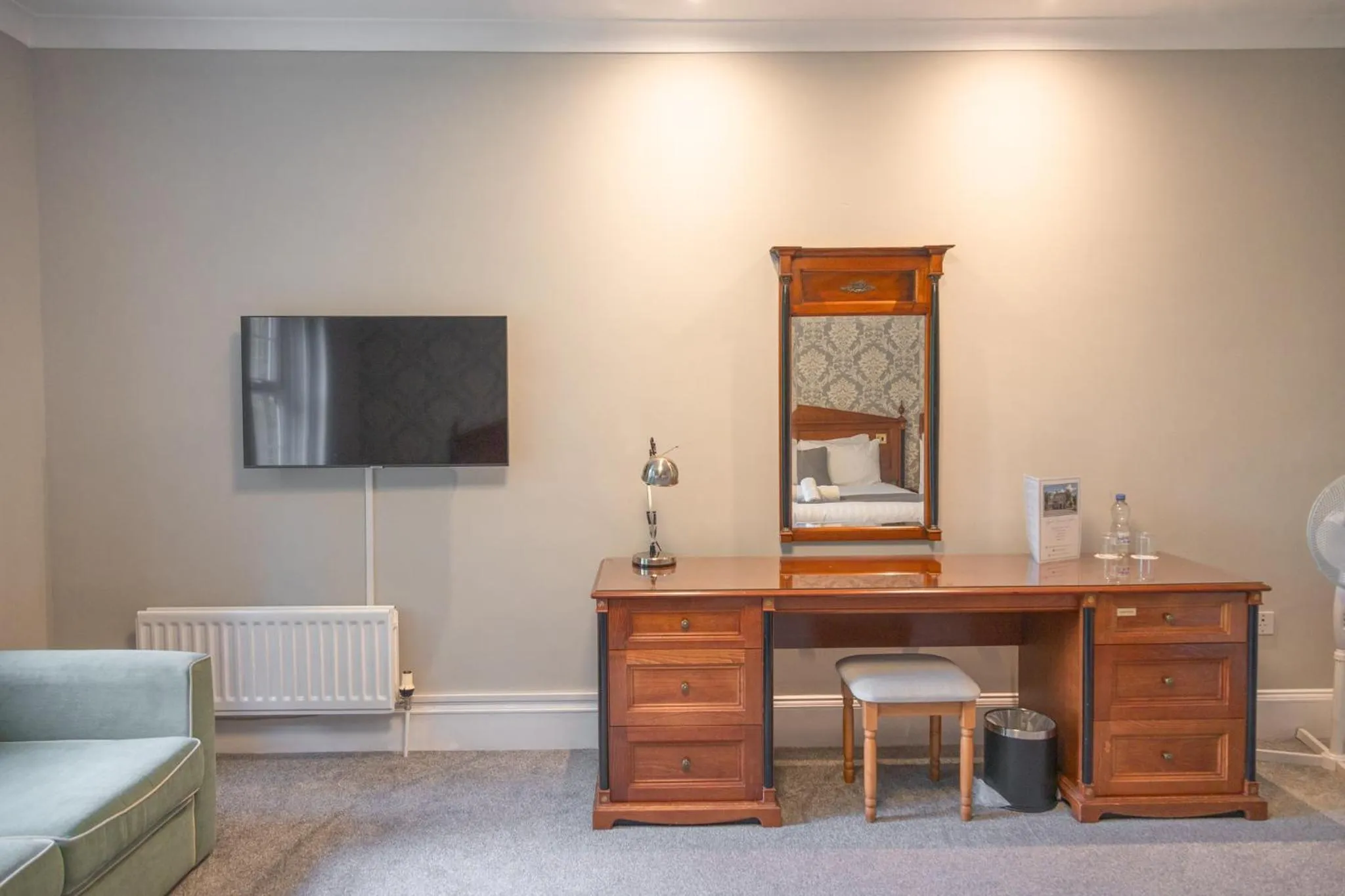 Bedroom in Woodland Manor Hotel