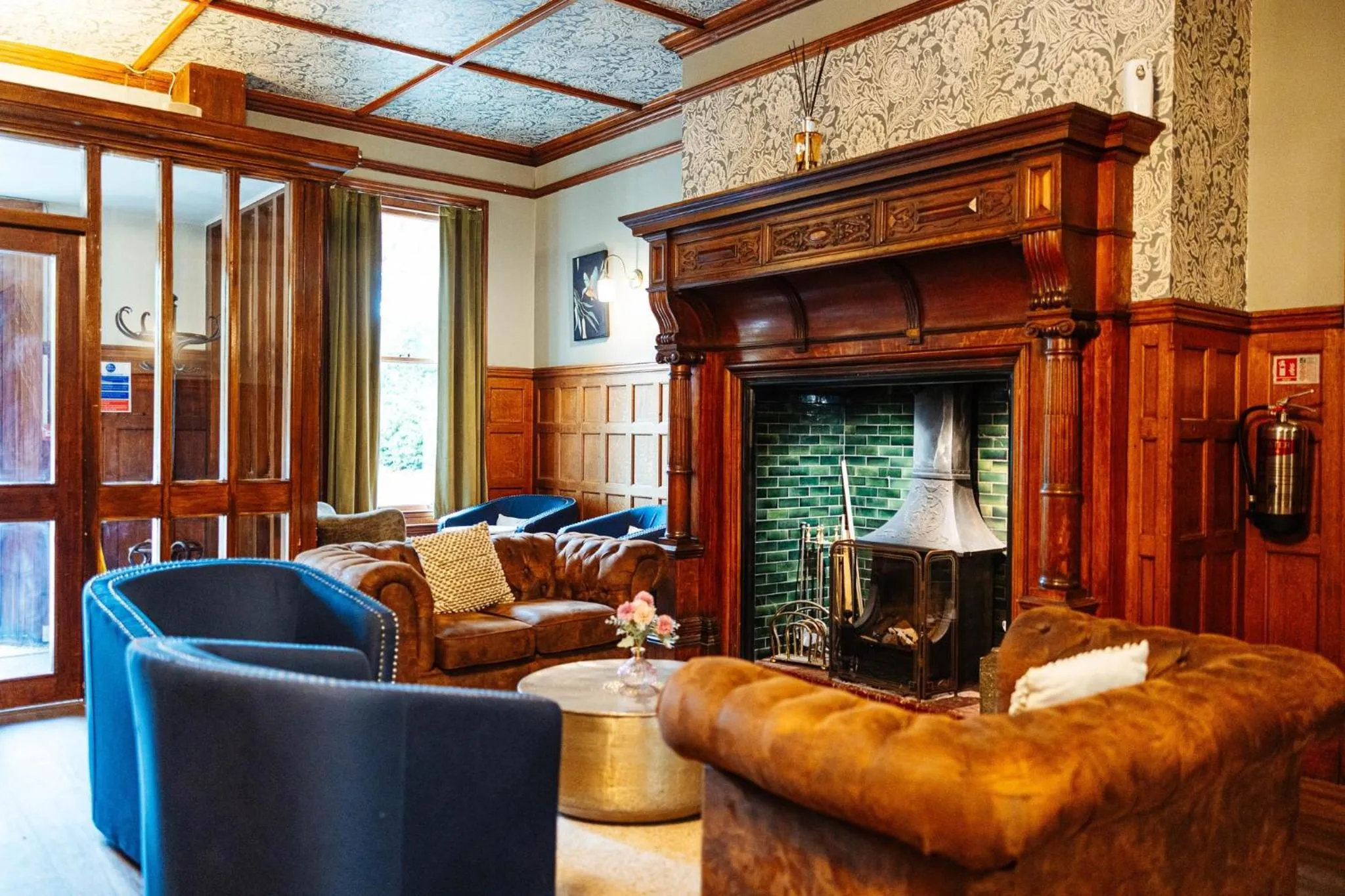 Lobby or reception in Woodland Manor Hotel