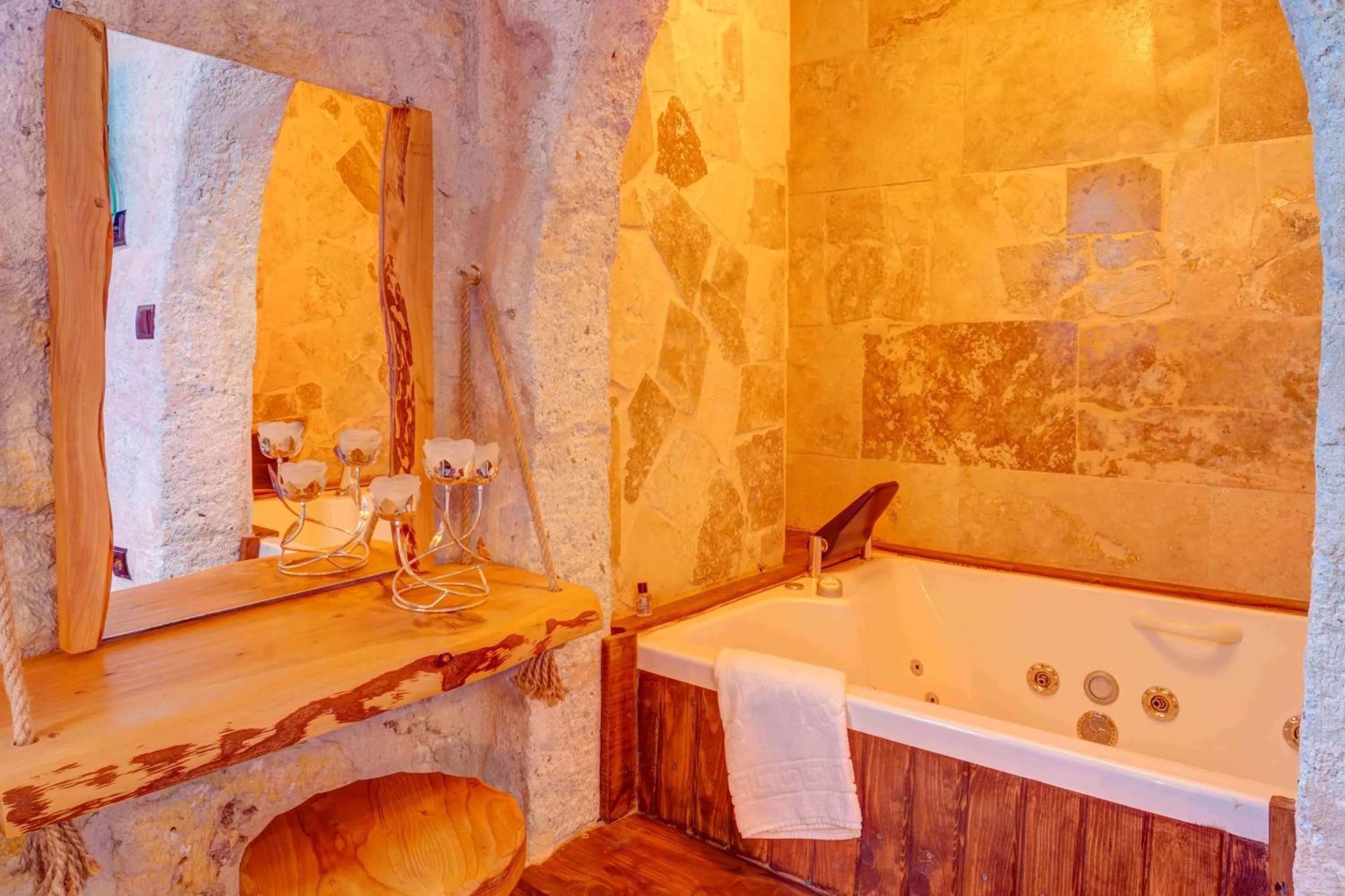 Hot Tub in Ceran Stone House