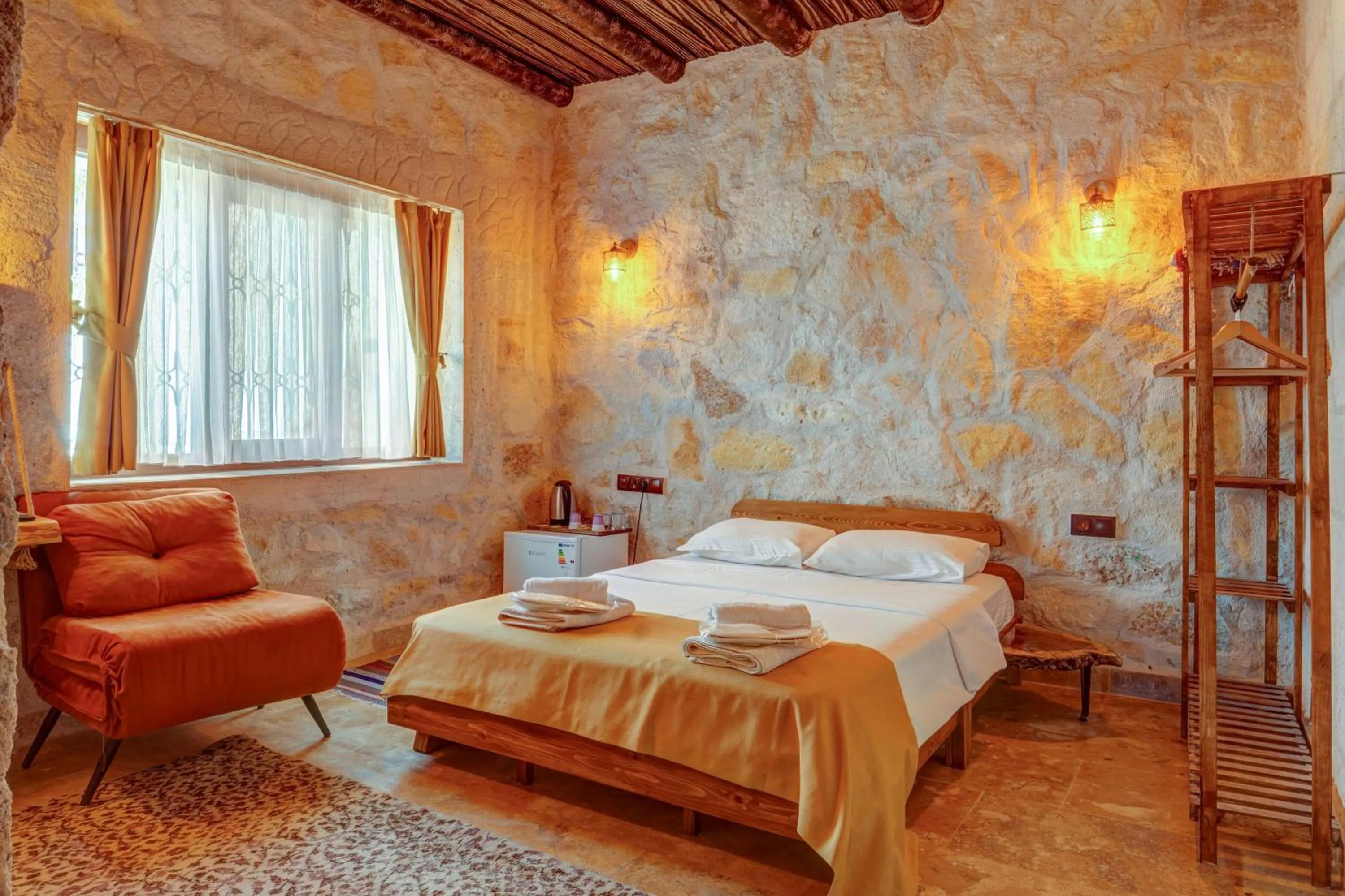 Bed in Ceran Stone House