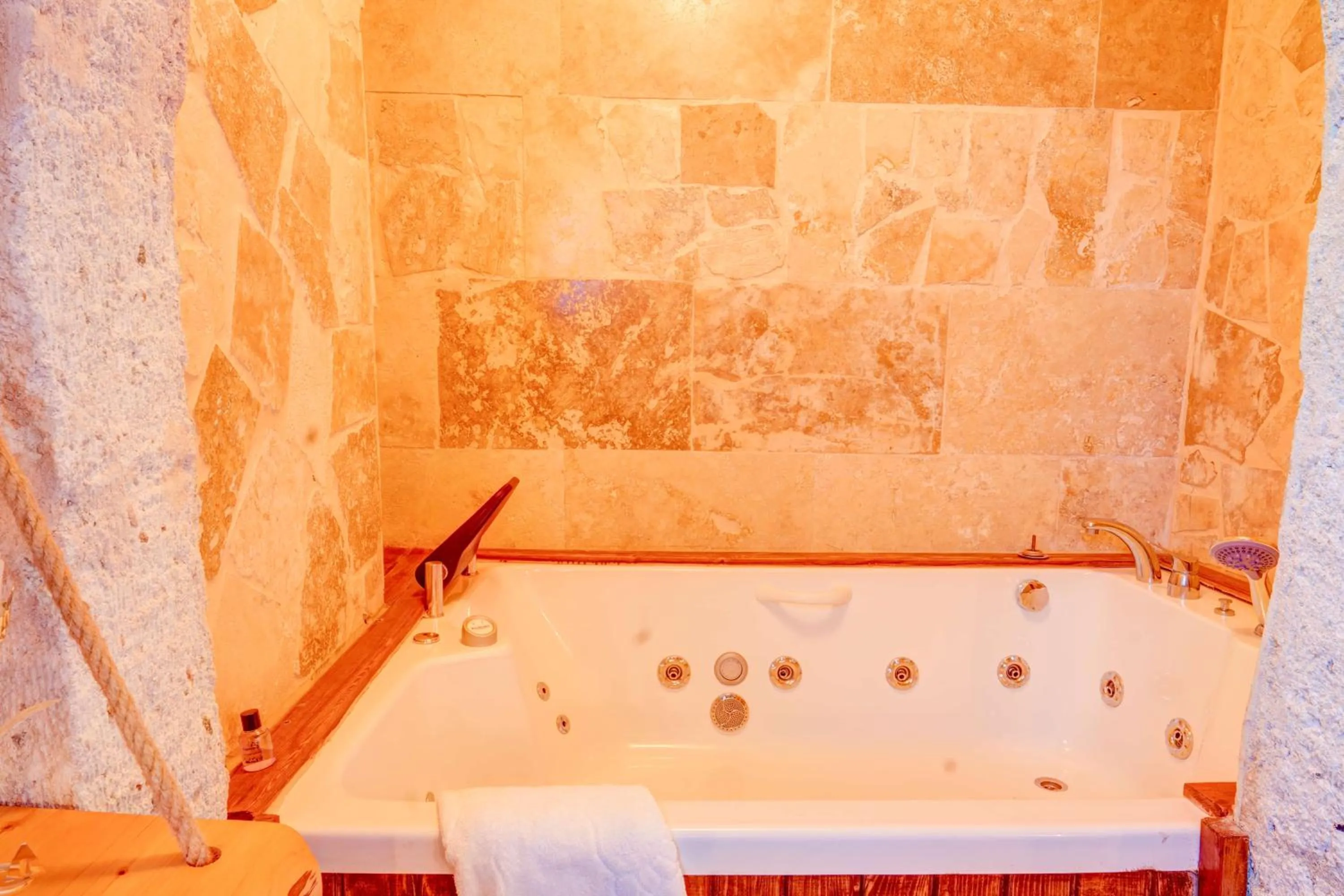 Hot Tub in Ceran Stone House