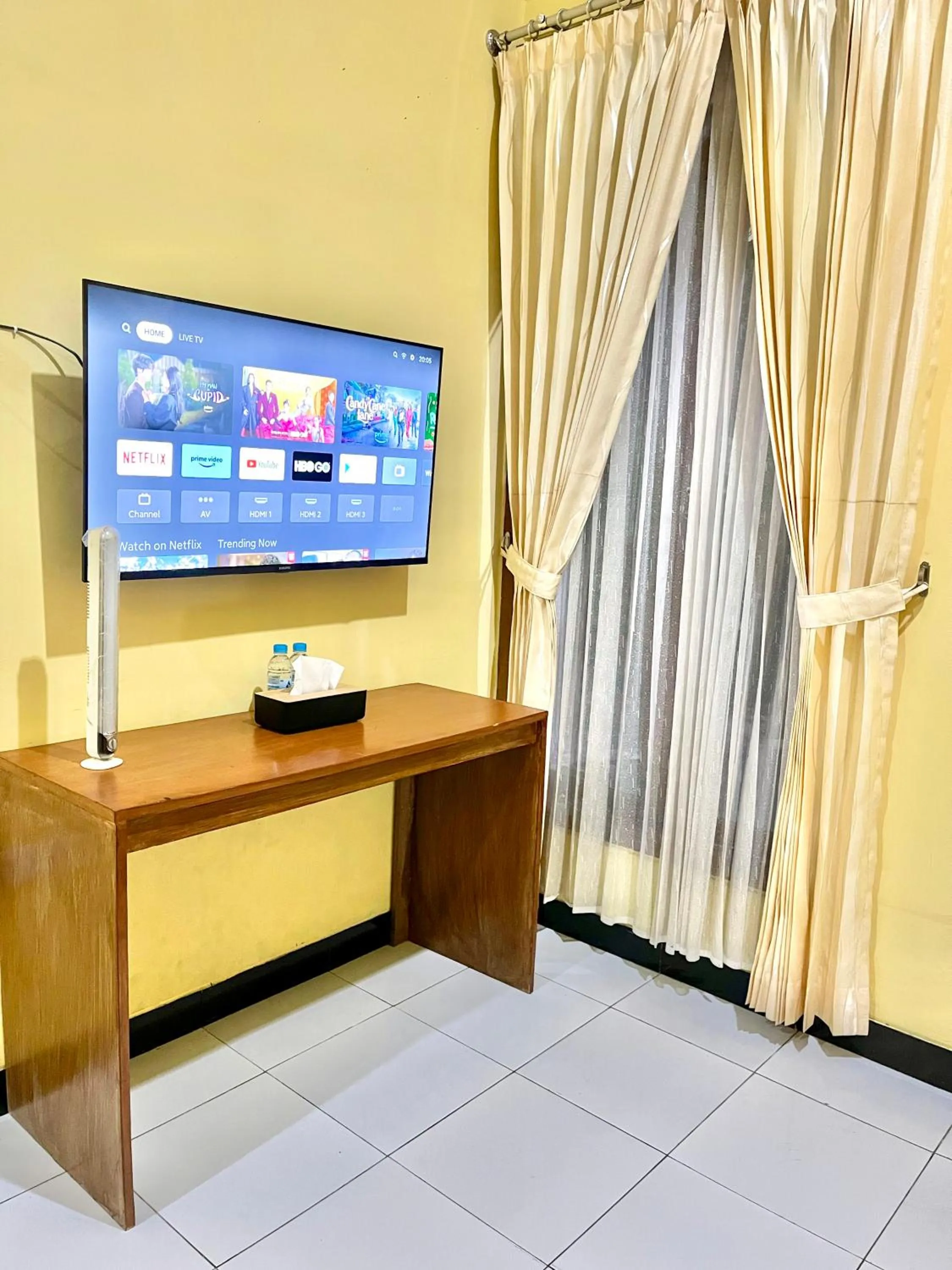 TV and multimedia in Telu Telu Solo