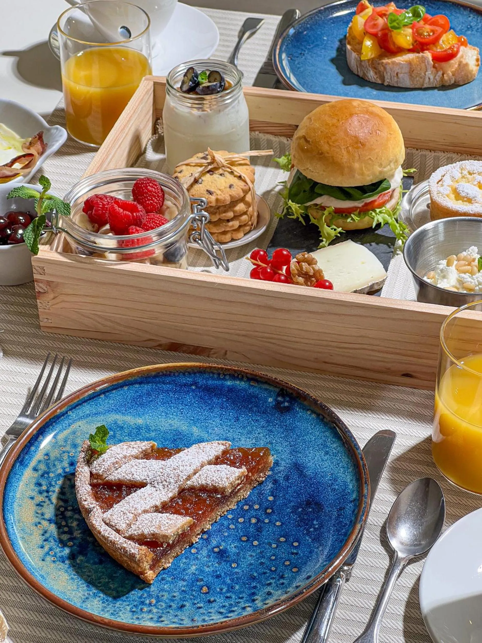 Food and drinks in Tenuta d'Arbia, Siena