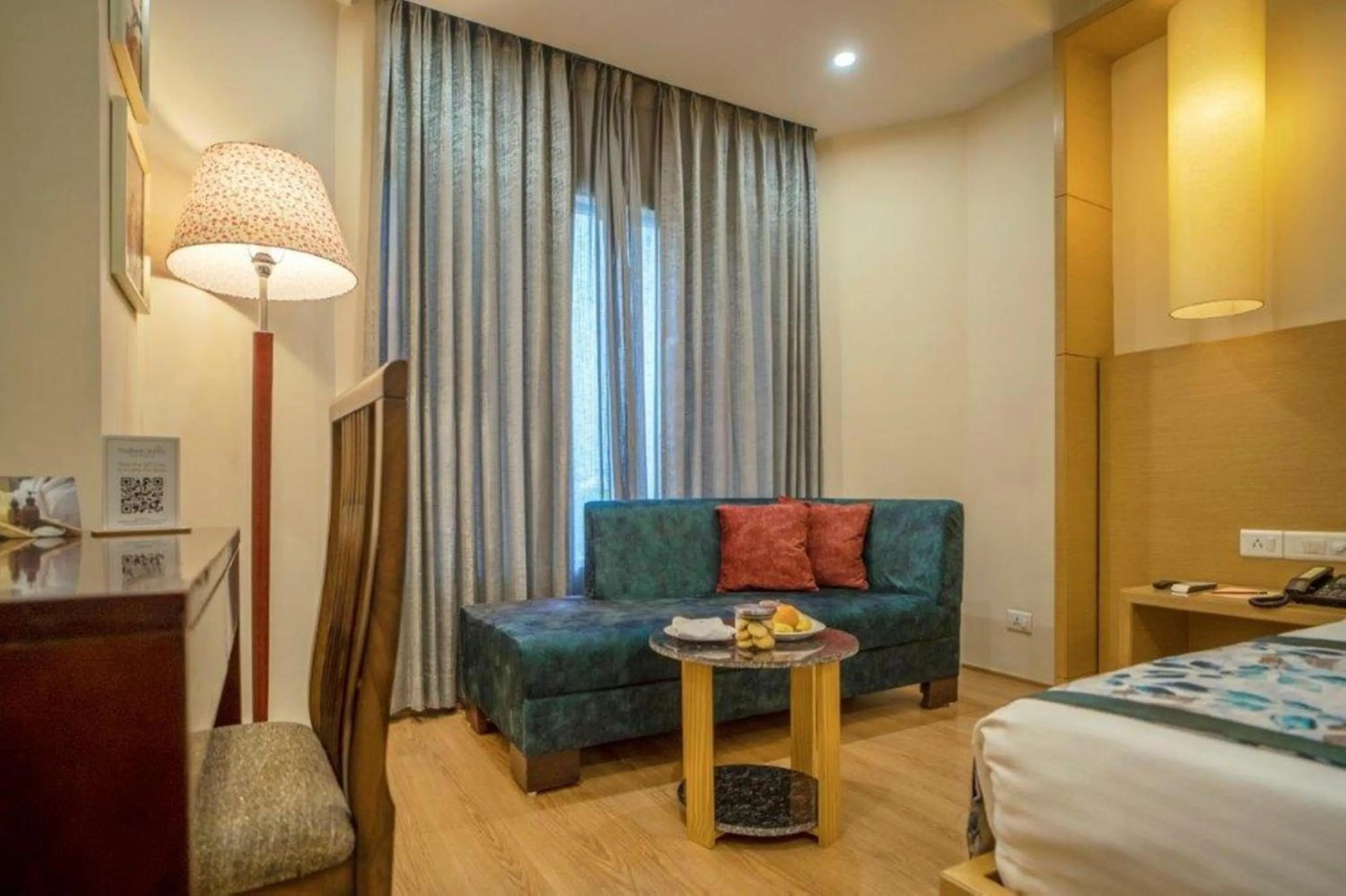 Bedroom in Golden Tulip Udaipur