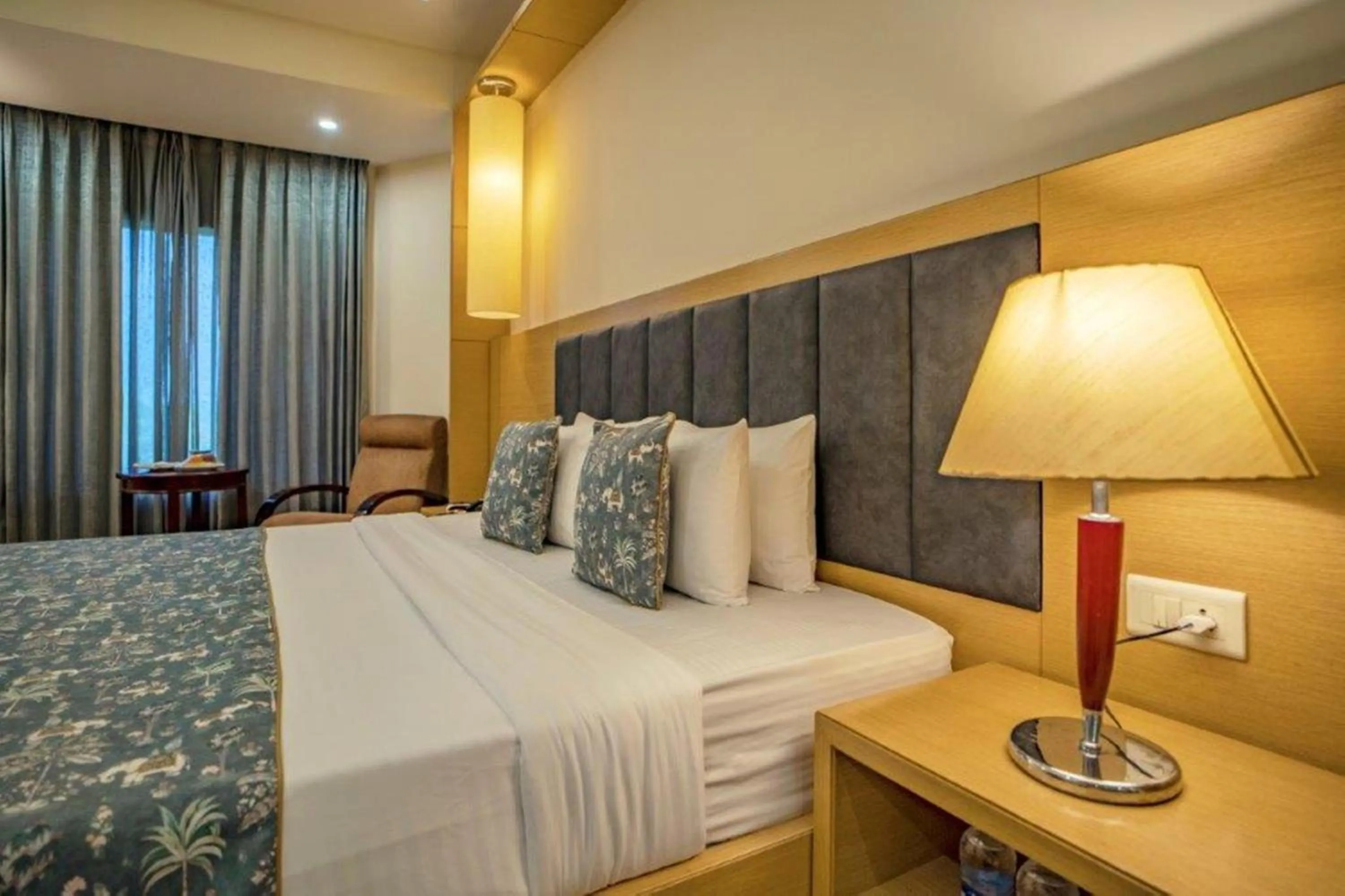 Bathroom in Golden Tulip Udaipur