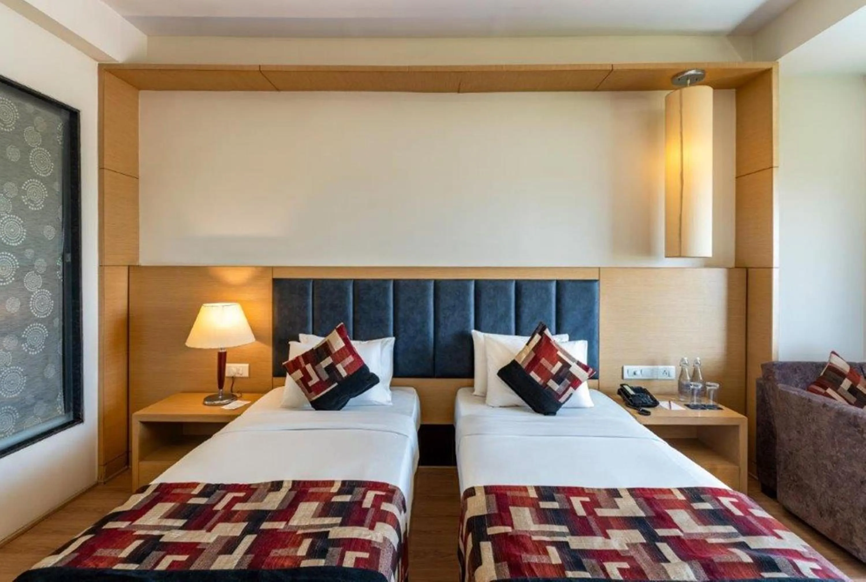 Bedroom in Golden Tulip Udaipur