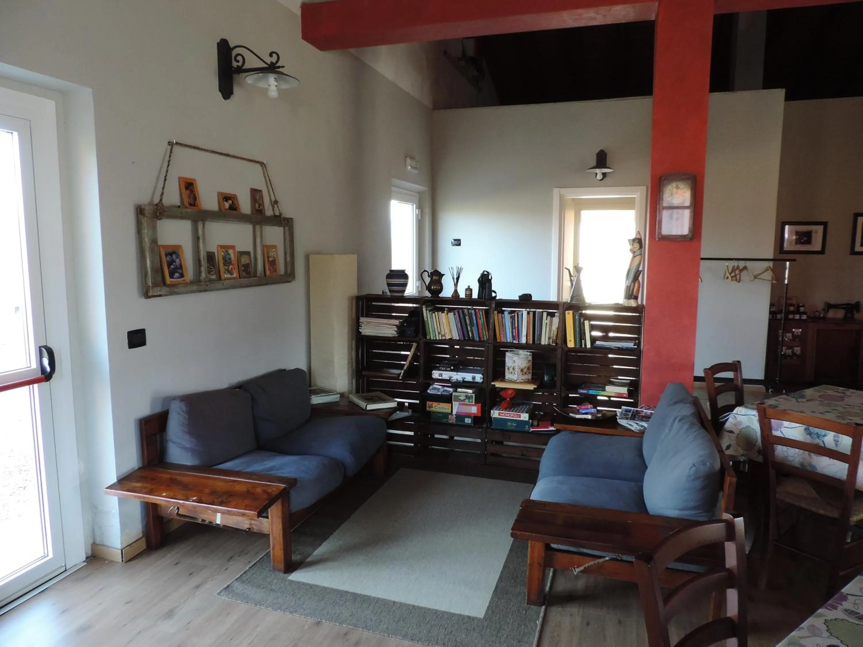 Communal lounge/ TV room in Società Agricola Cacigolara