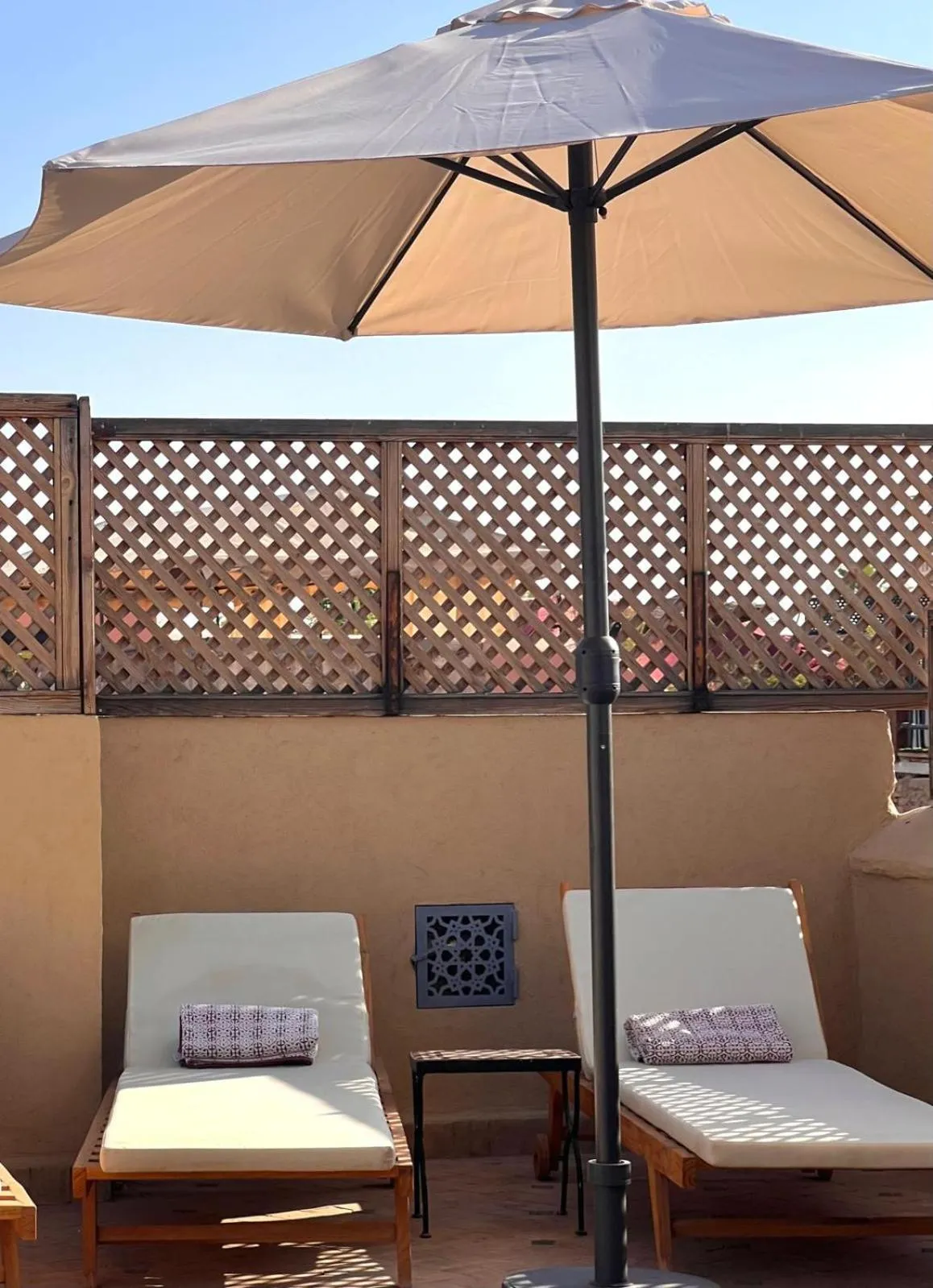 Swimming pool in Riad Jnan El Cadi