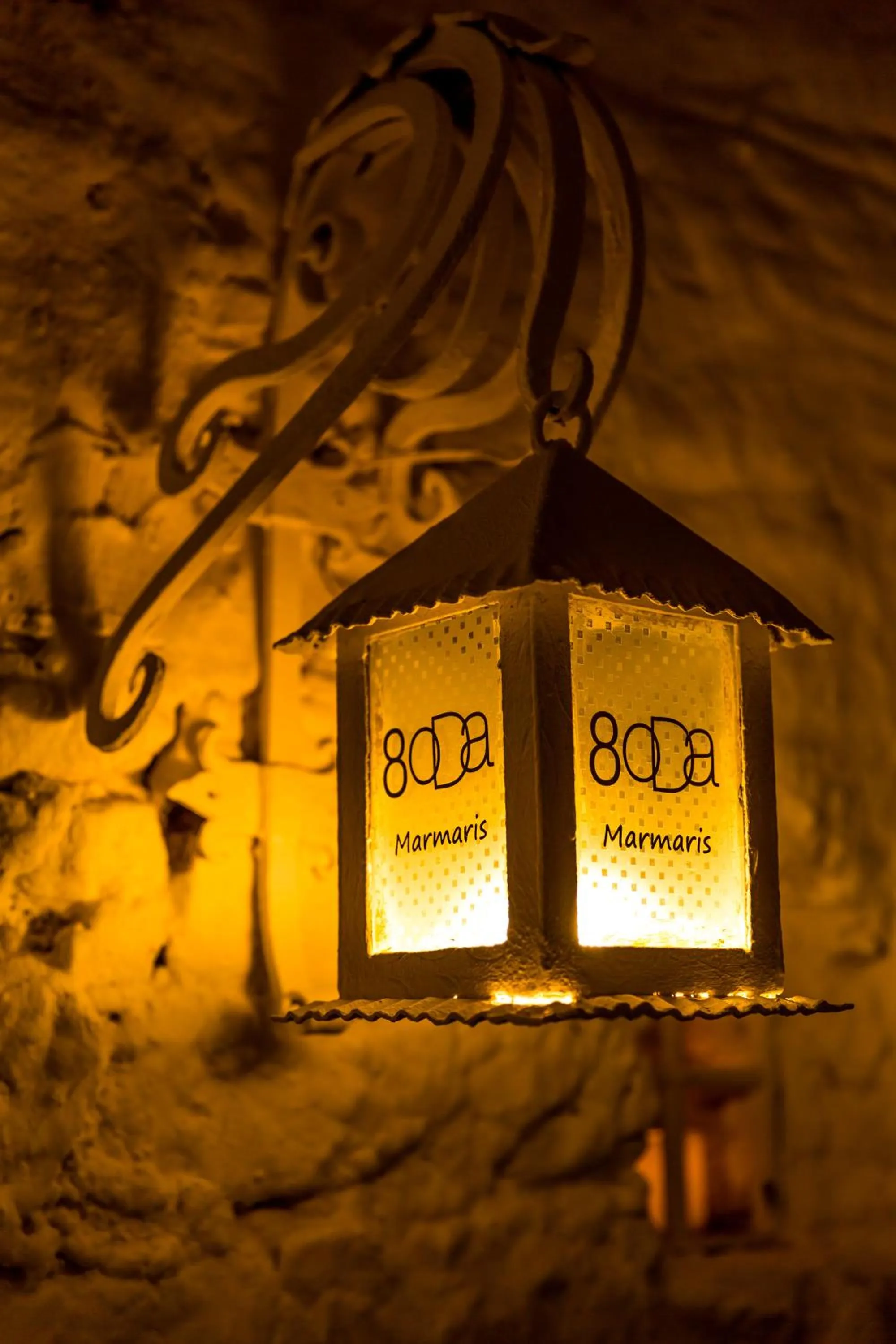 Decorative detail in 8 oDa Marmaris