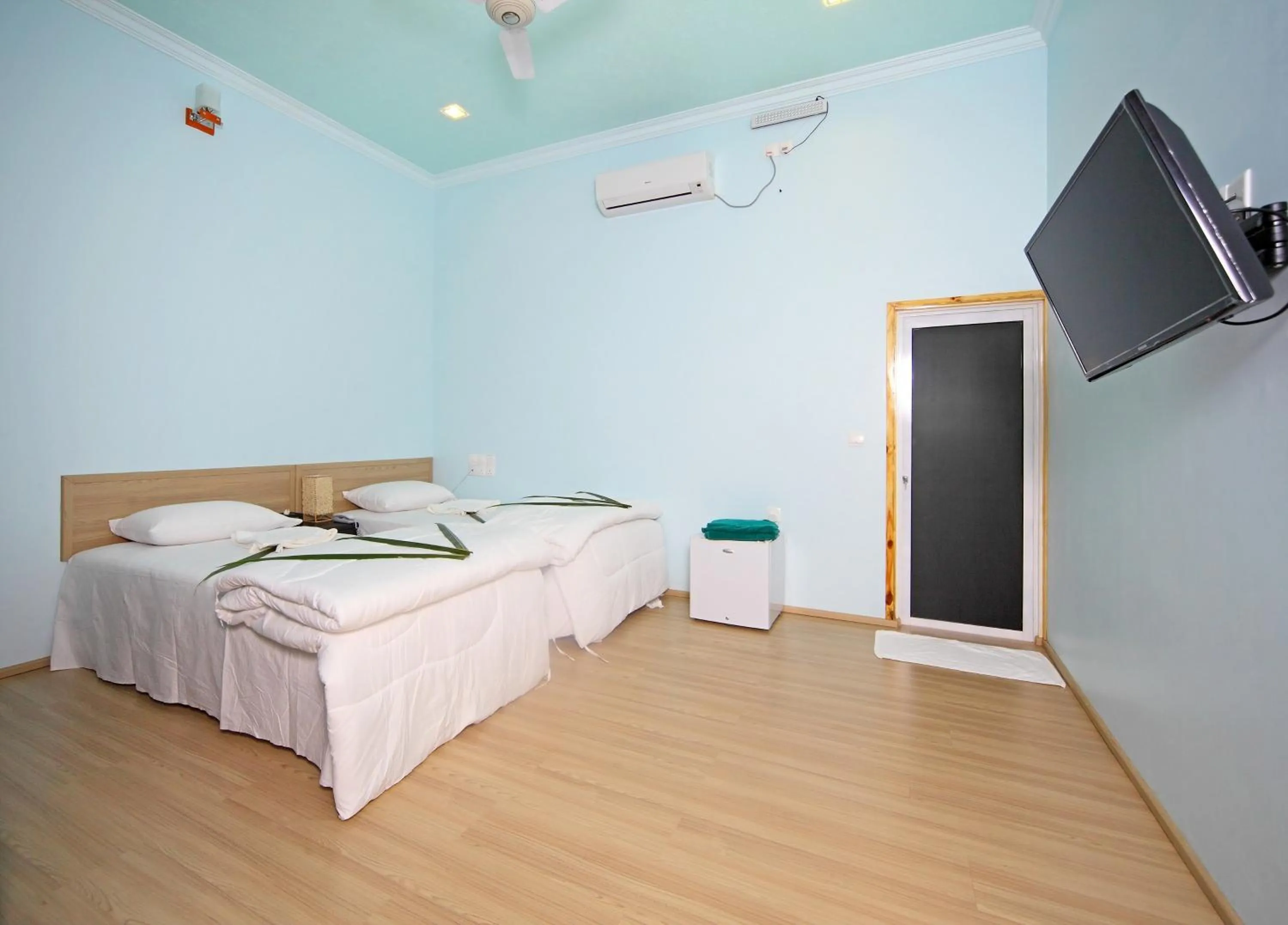 Bed in Rasdhoo Coralville