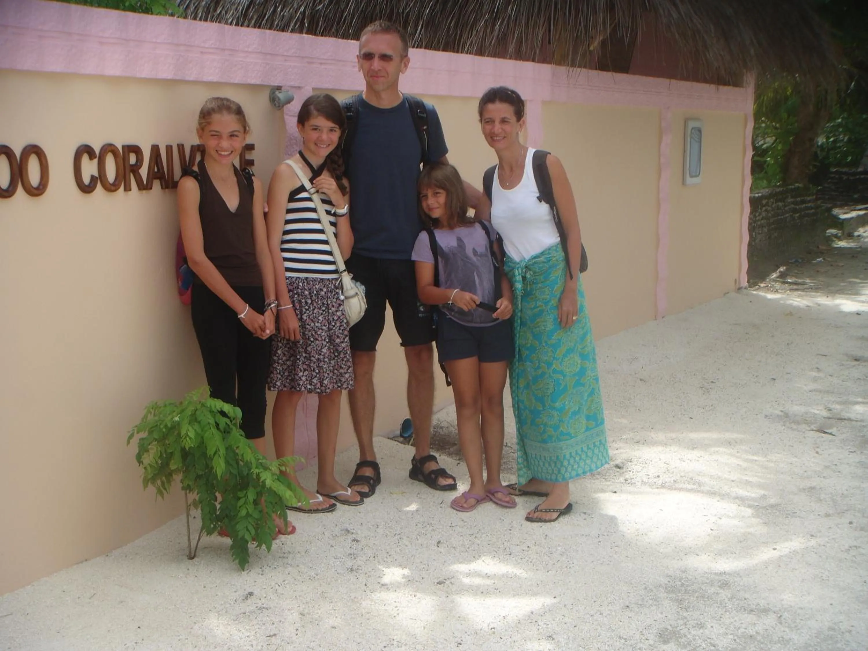 Facade/entrance in Rasdhoo Coralville