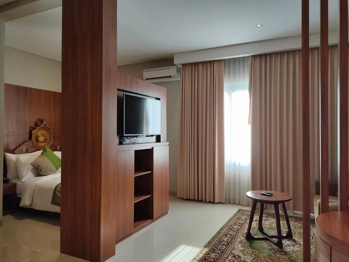 Bed in Wyndham Garden Yogyakarta Hotel Conference & Action Park