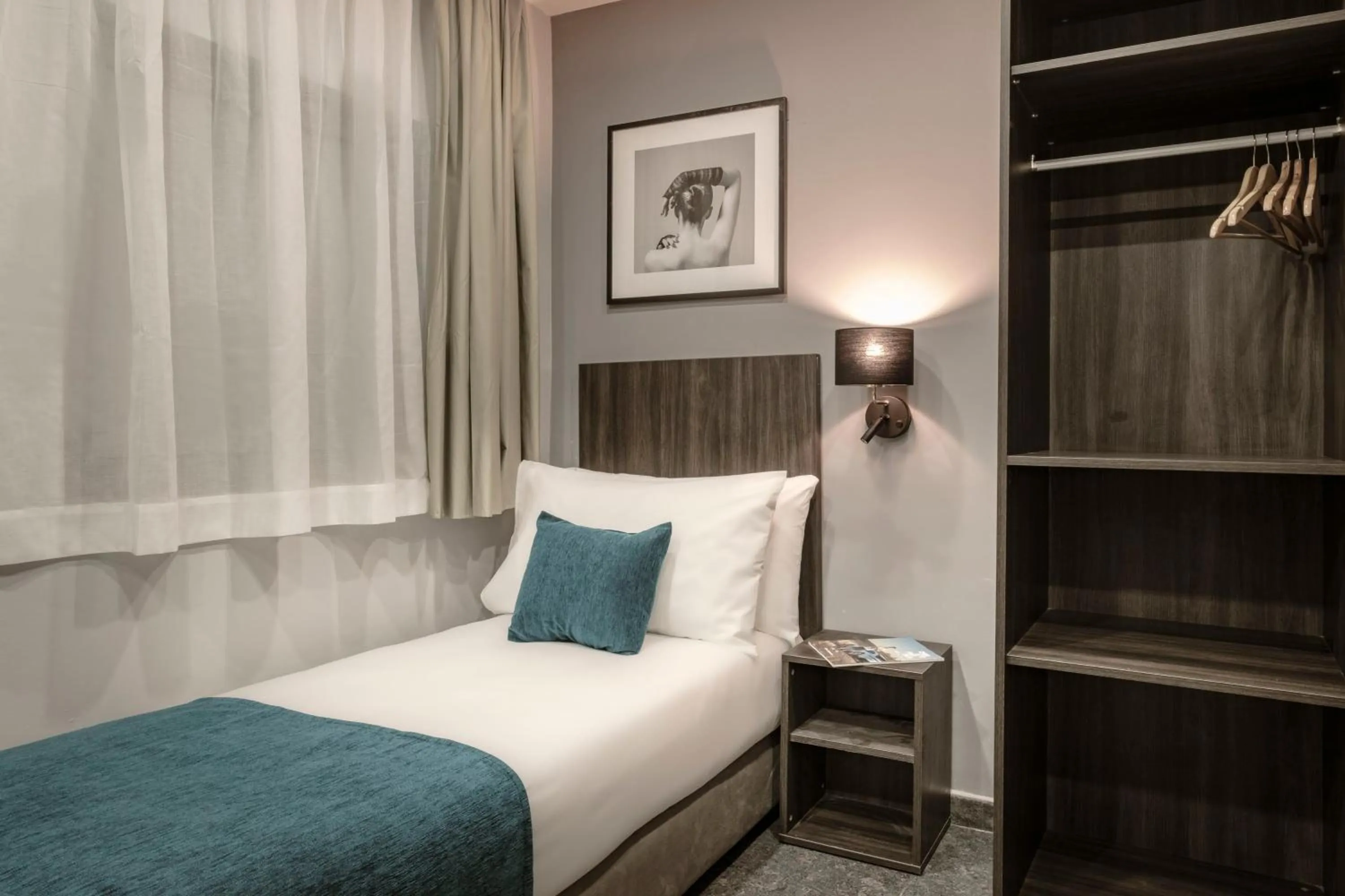 Bed in Spinola Hotel