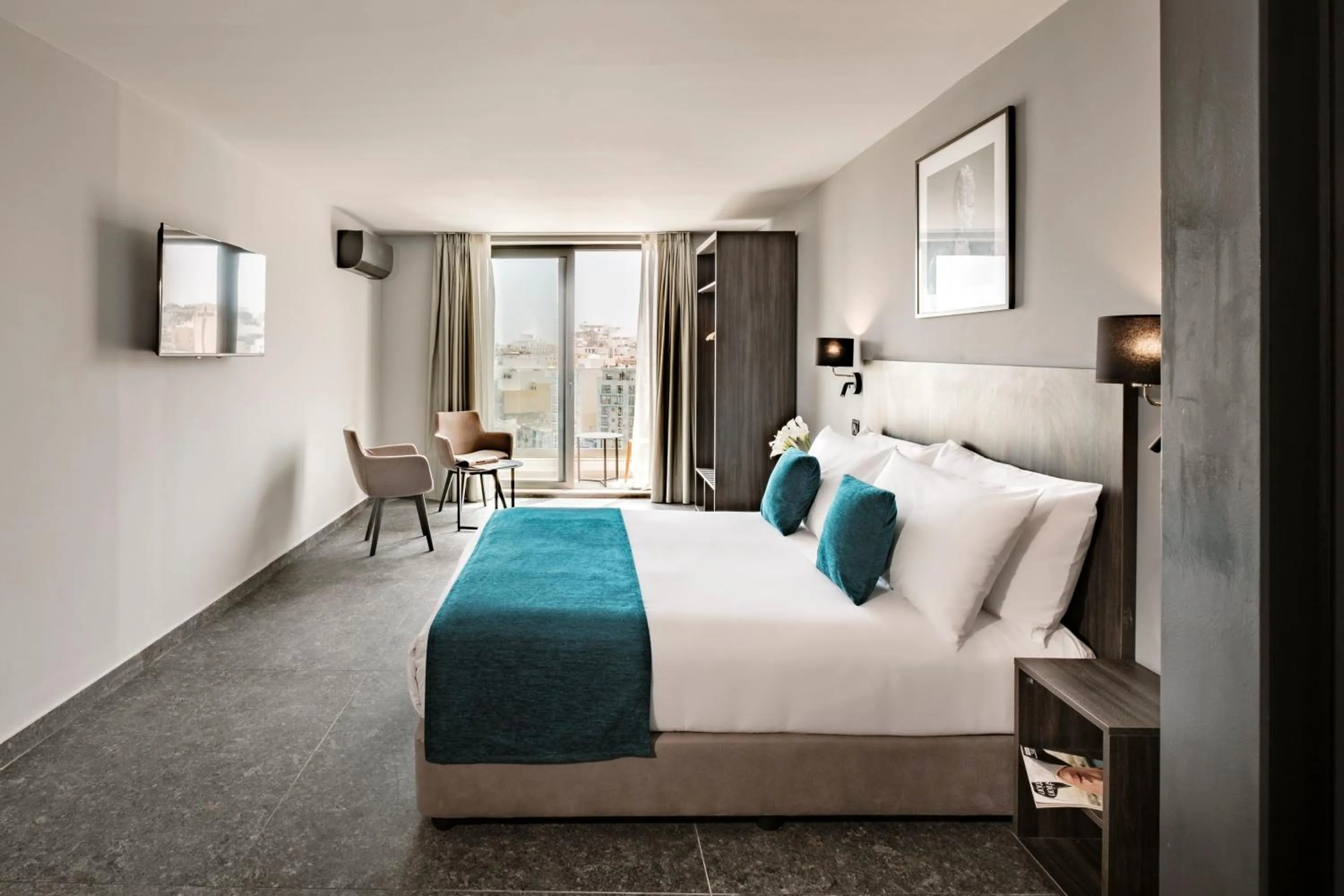 Bed in Spinola Hotel