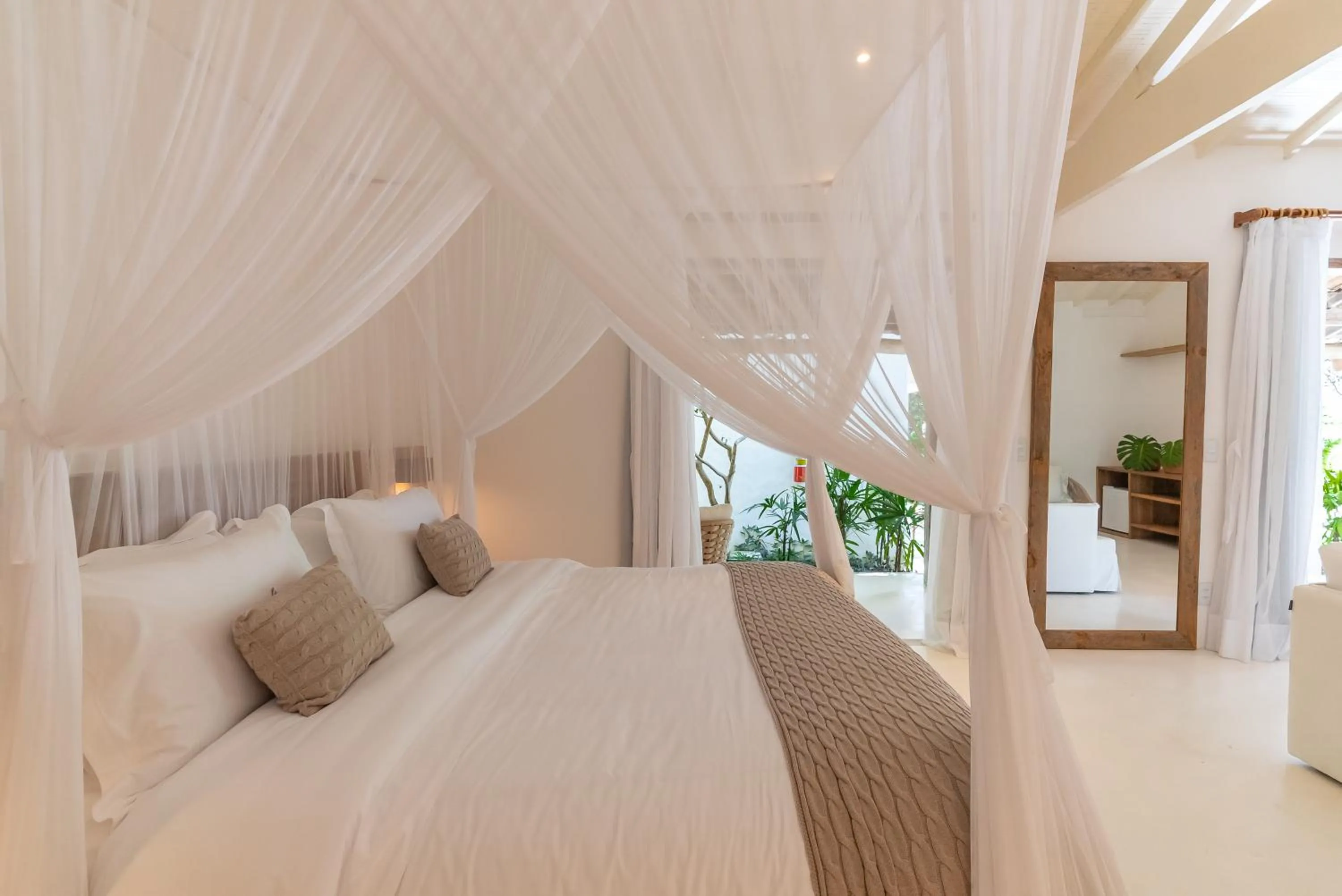 Bed in Hotel Vila São João