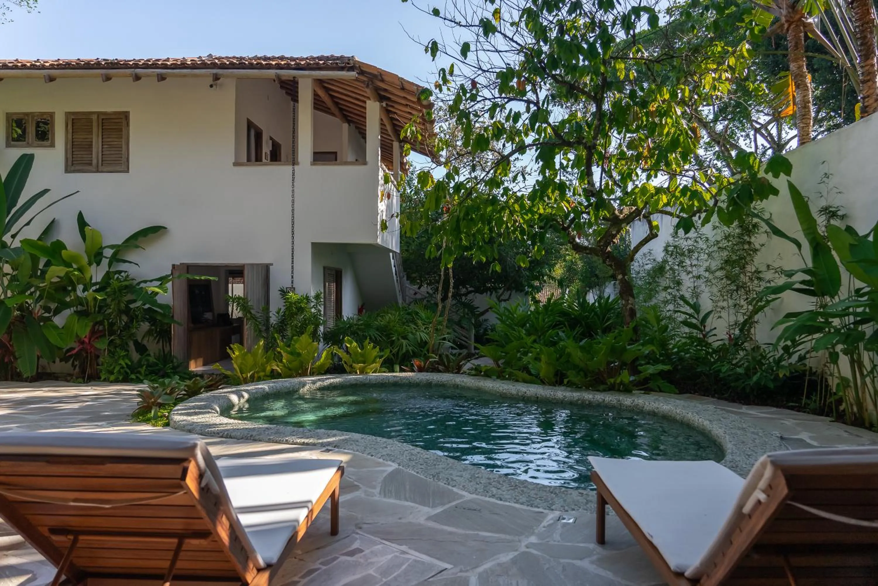Swimming pool in Hotel Vila São João