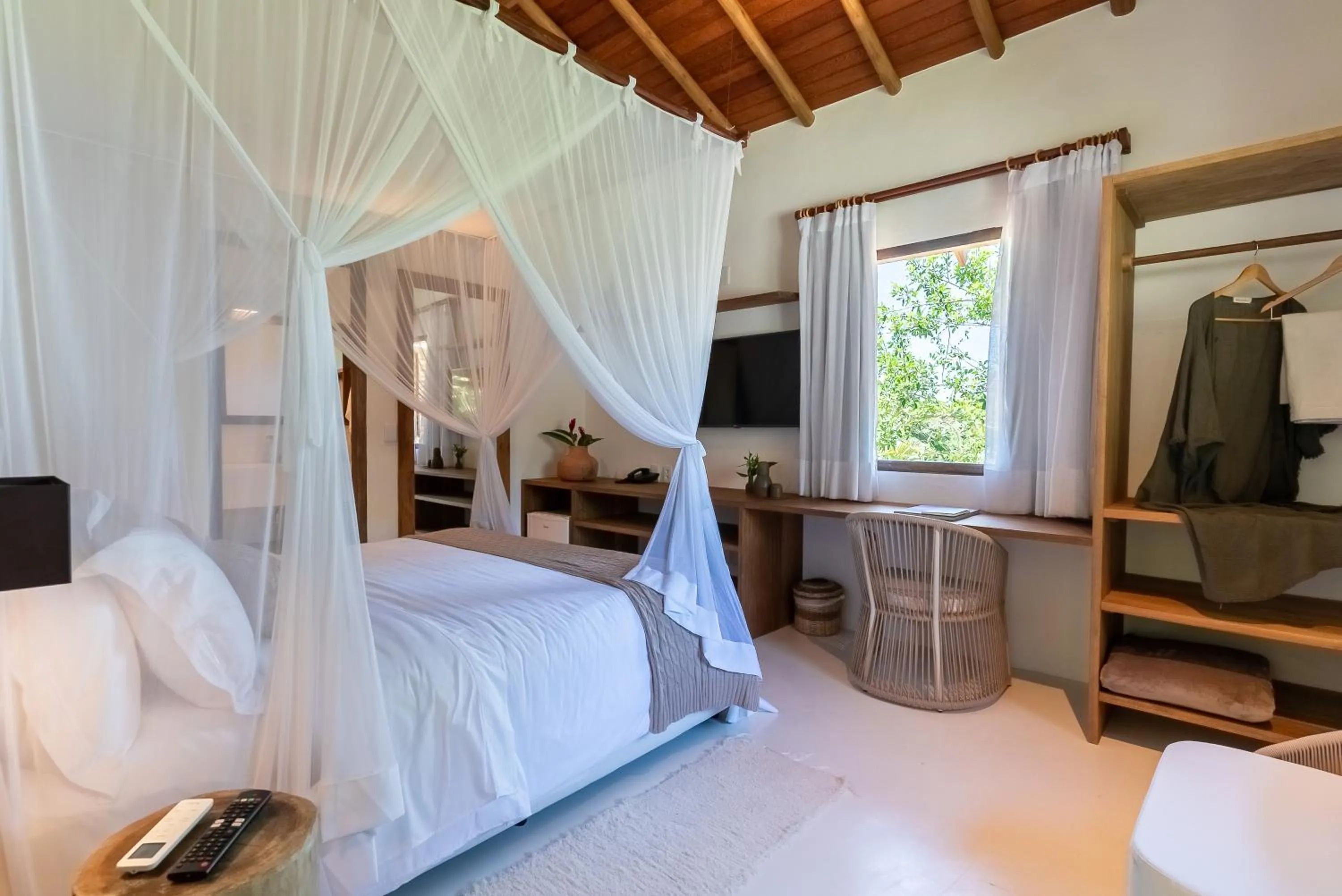 Bedroom, Bed in Hotel Vila São João