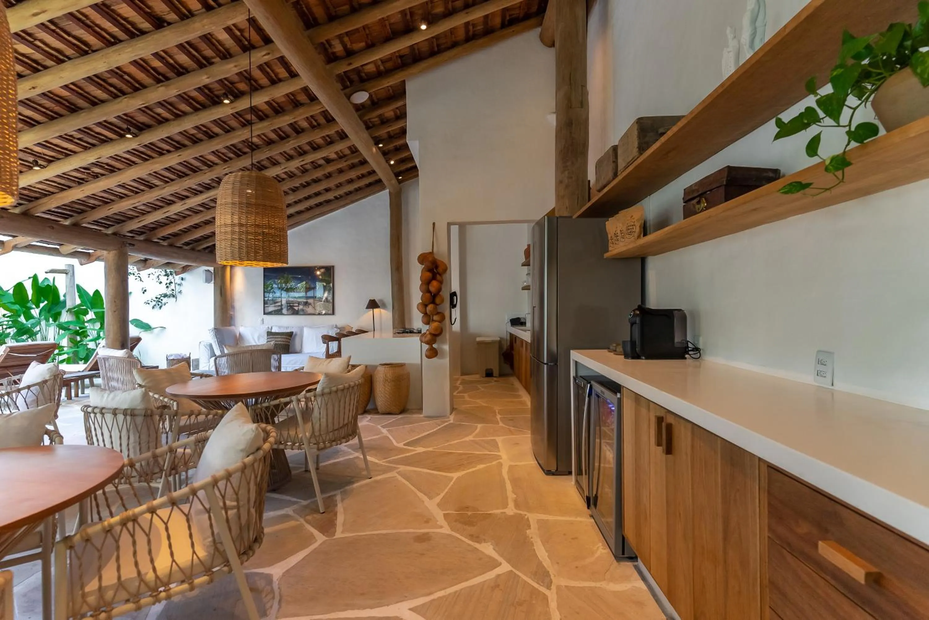 Restaurant/places to eat in Hotel Vila São João