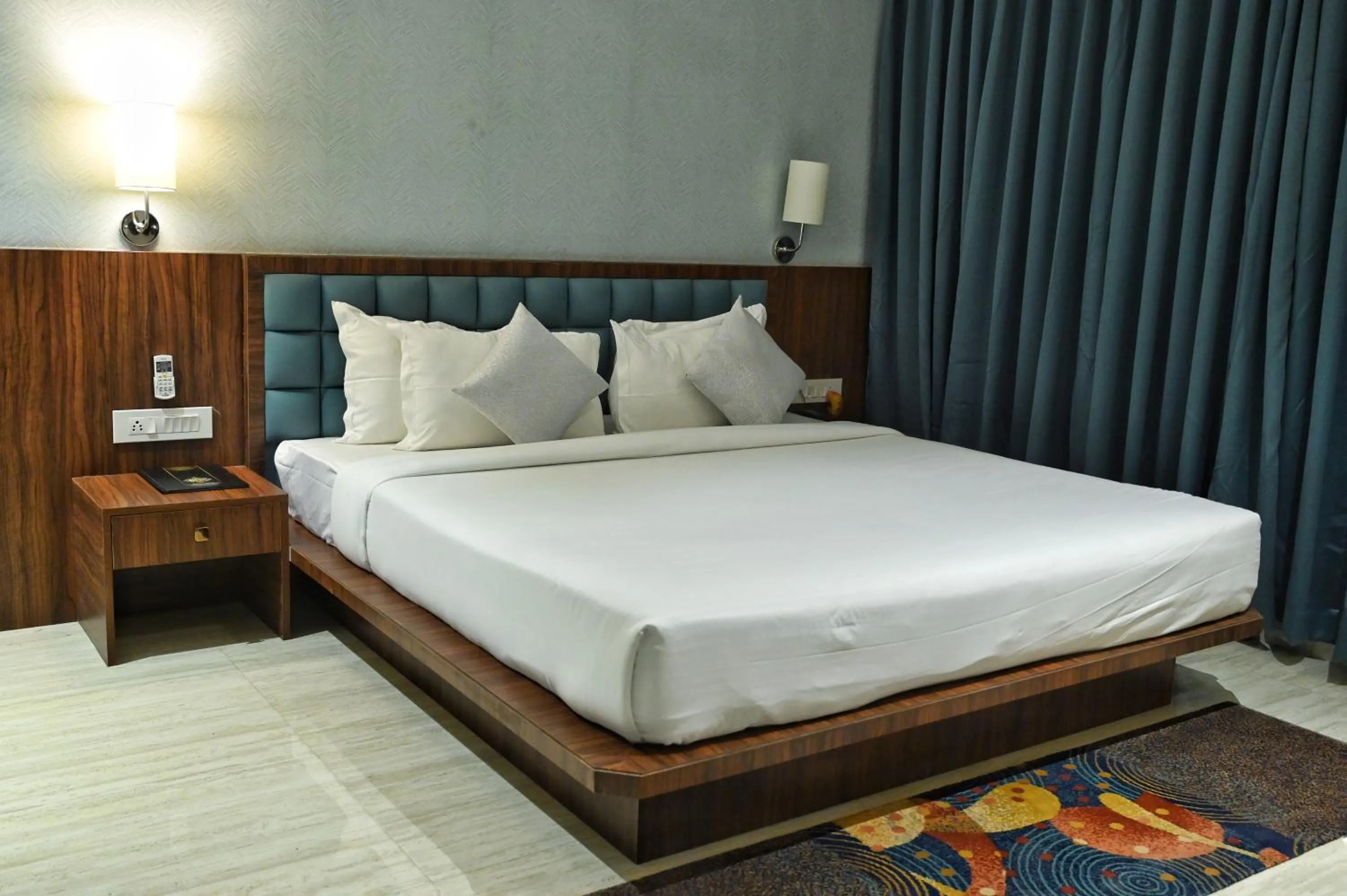 Bed in The One Hotel Nashik