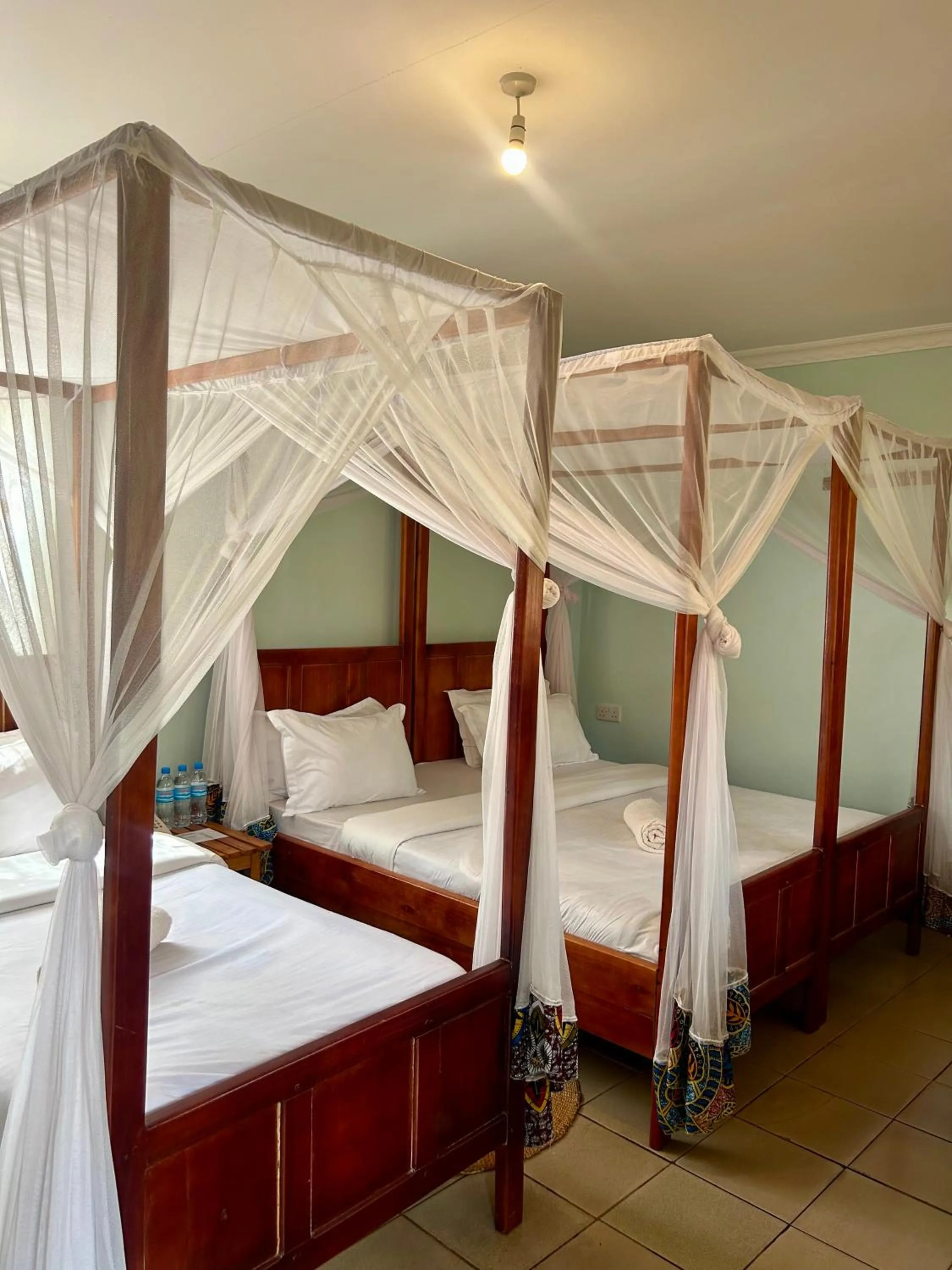 Bedroom, Bed in Patamu Restaurants Lodge & Safaris