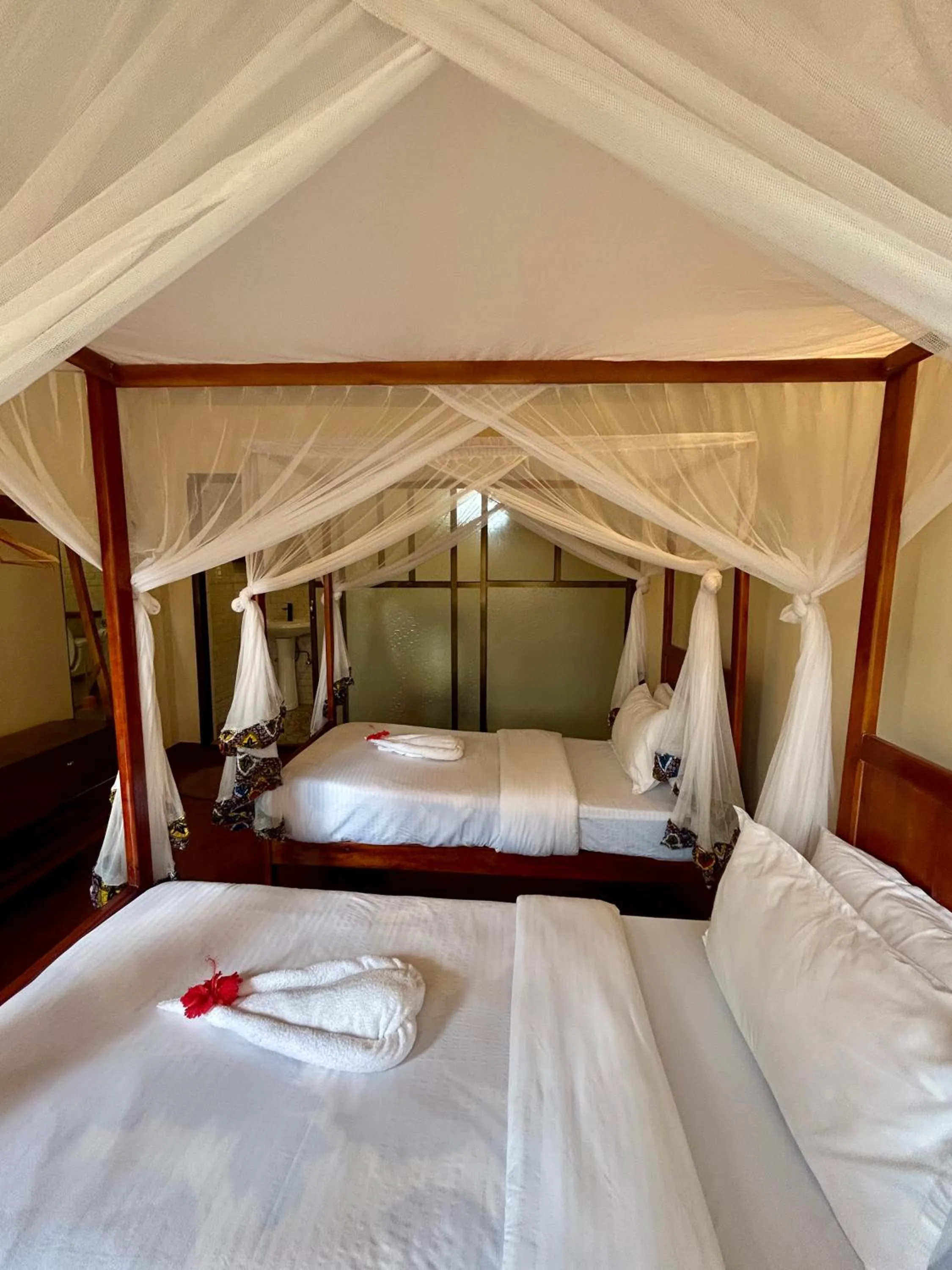 Bedroom, Bed in Patamu Restaurants Lodge & Safaris