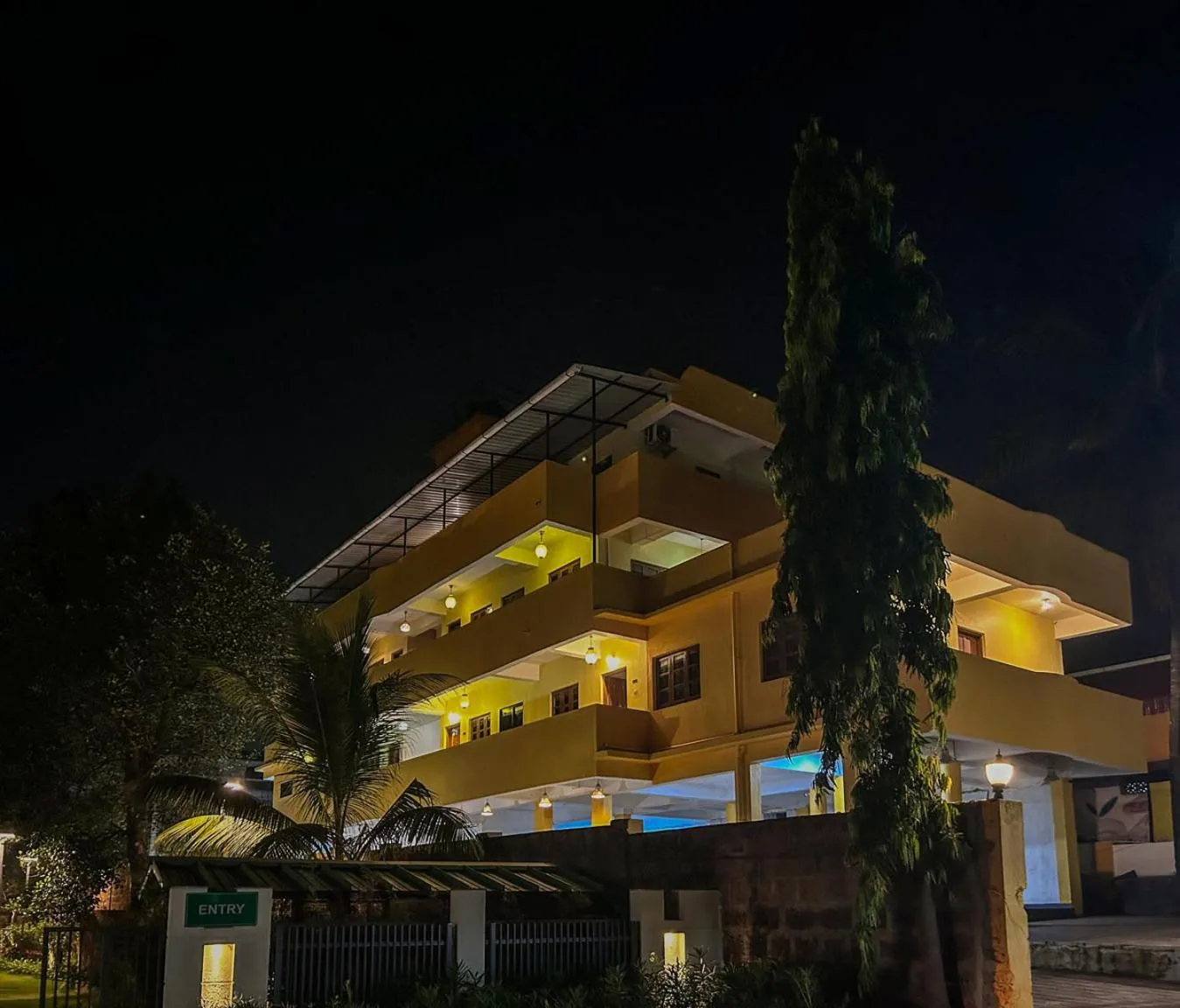 LA Costa Residency