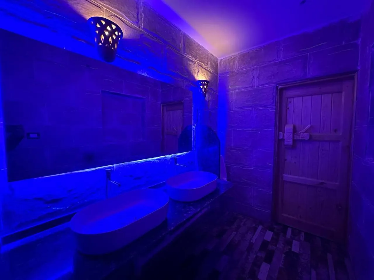 Toilet in ACHERTOD Nubian House