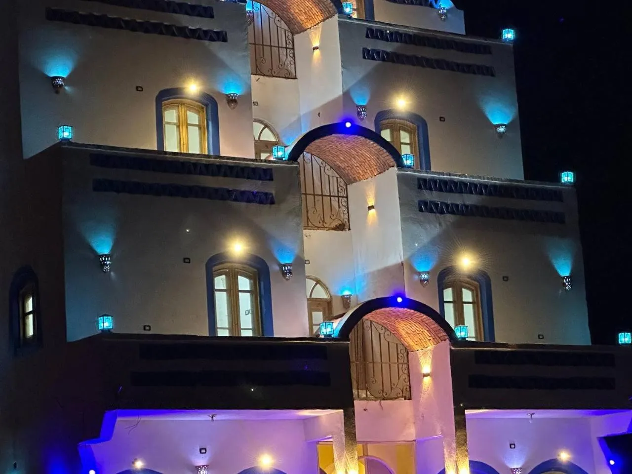 Night in ACHERTOD Nubian House