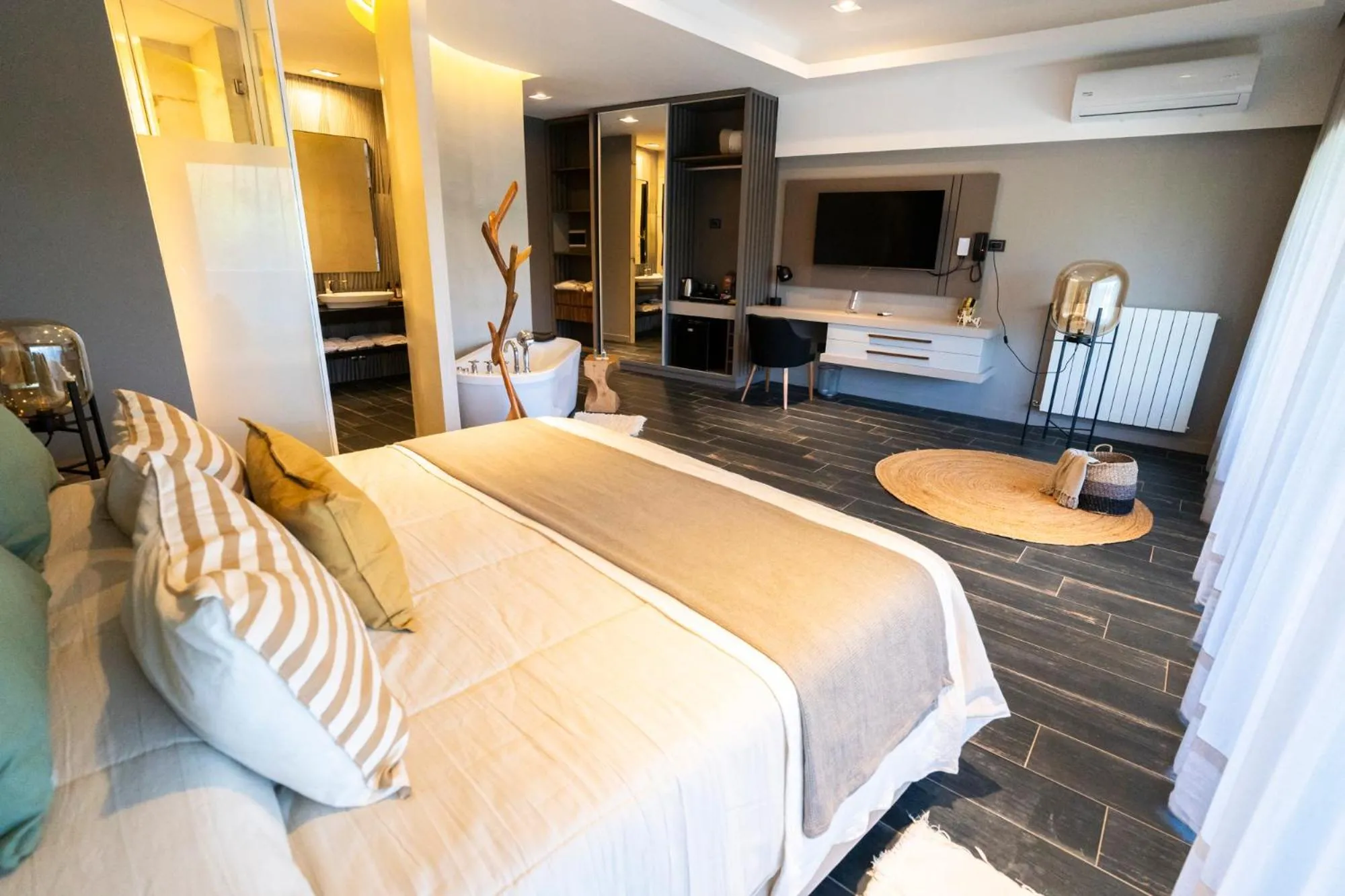 Bed in Domingo Design Hotel