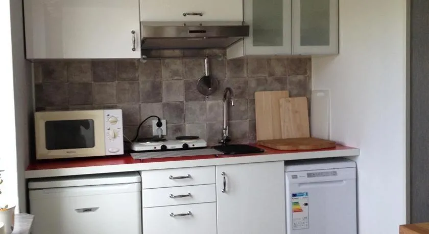 Twin Room - single occupancy in Vivans Bed and Self catering