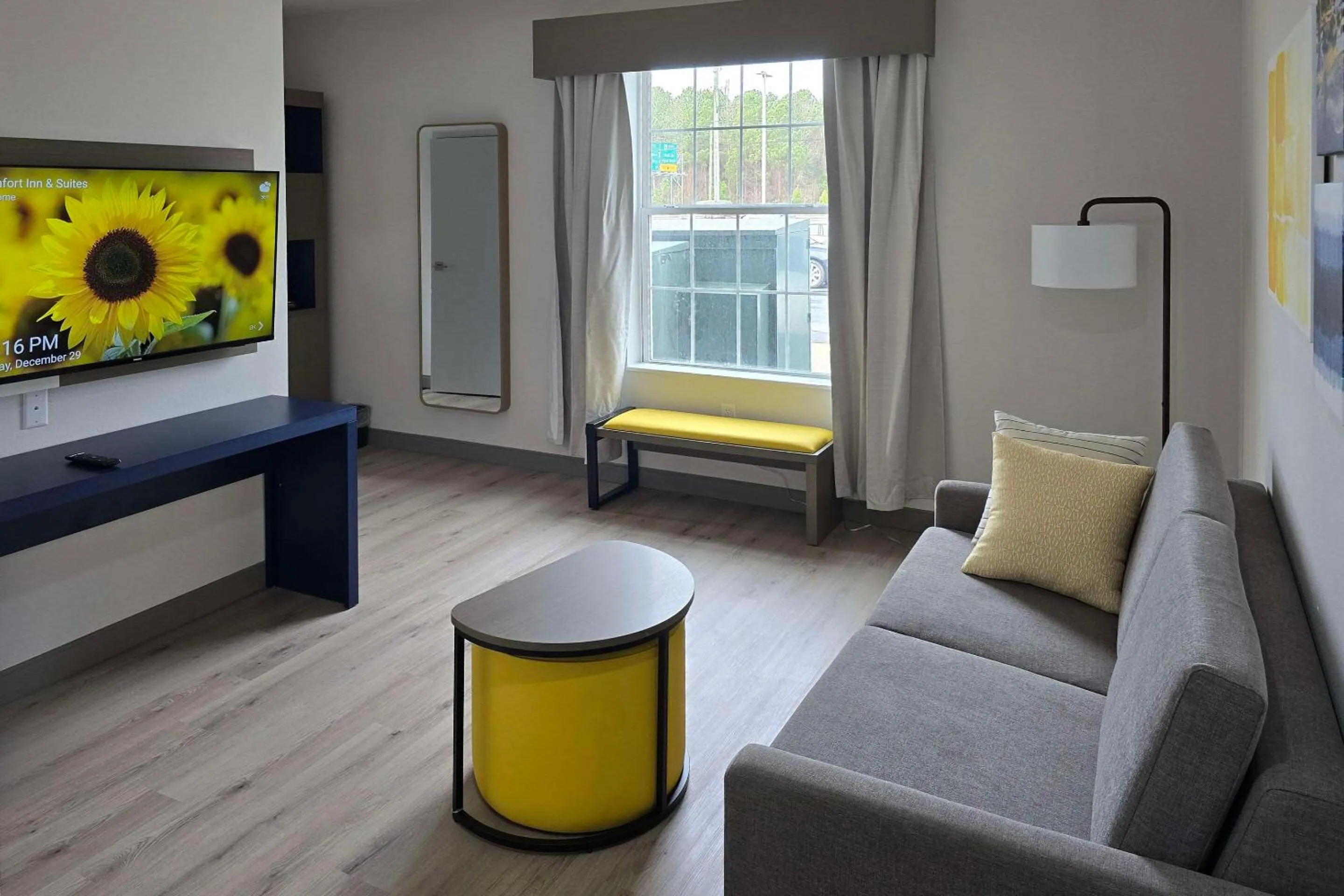 Bedroom in Comfort Inn & Suites