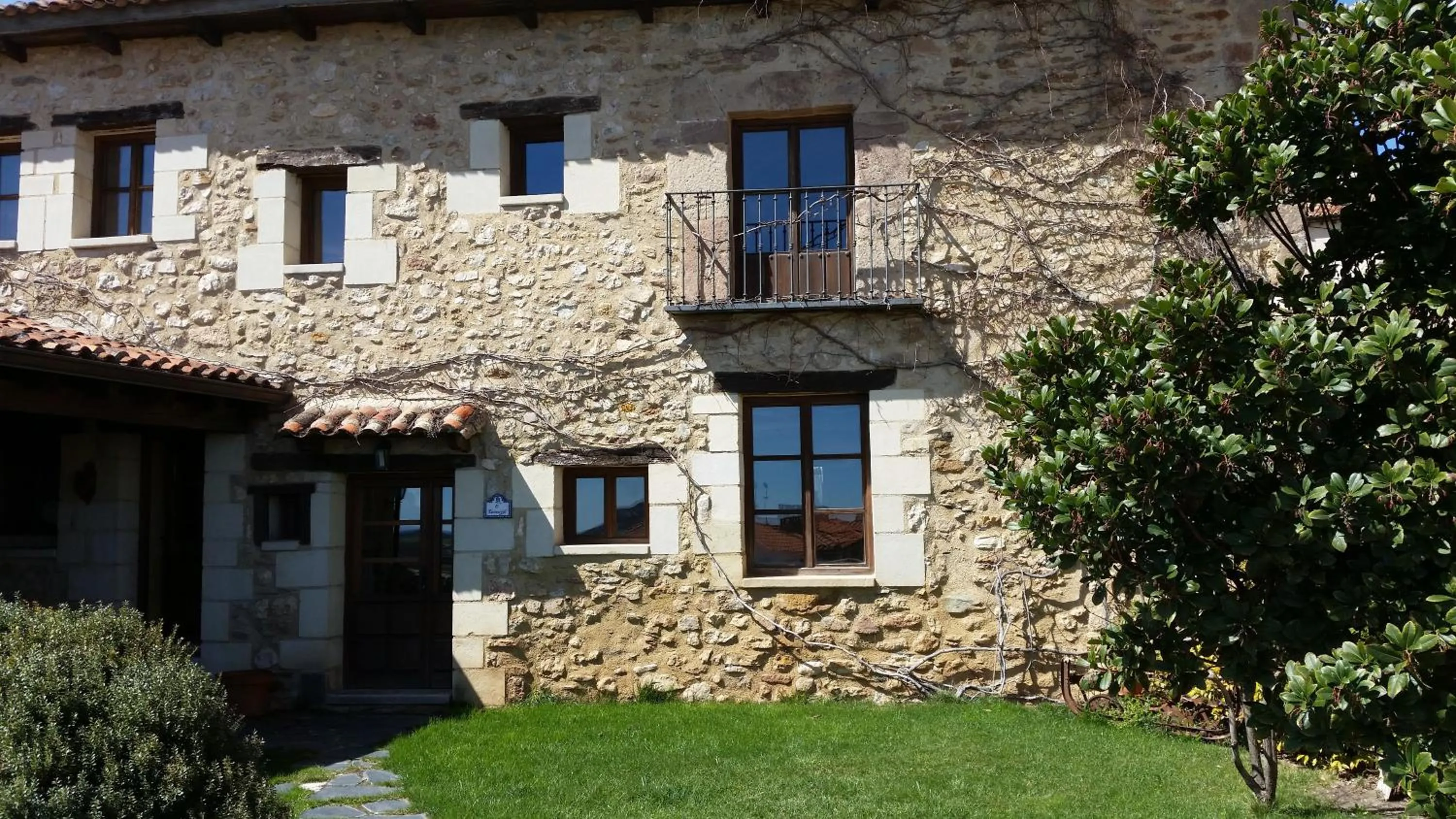 Property building in La Casa de San Gil