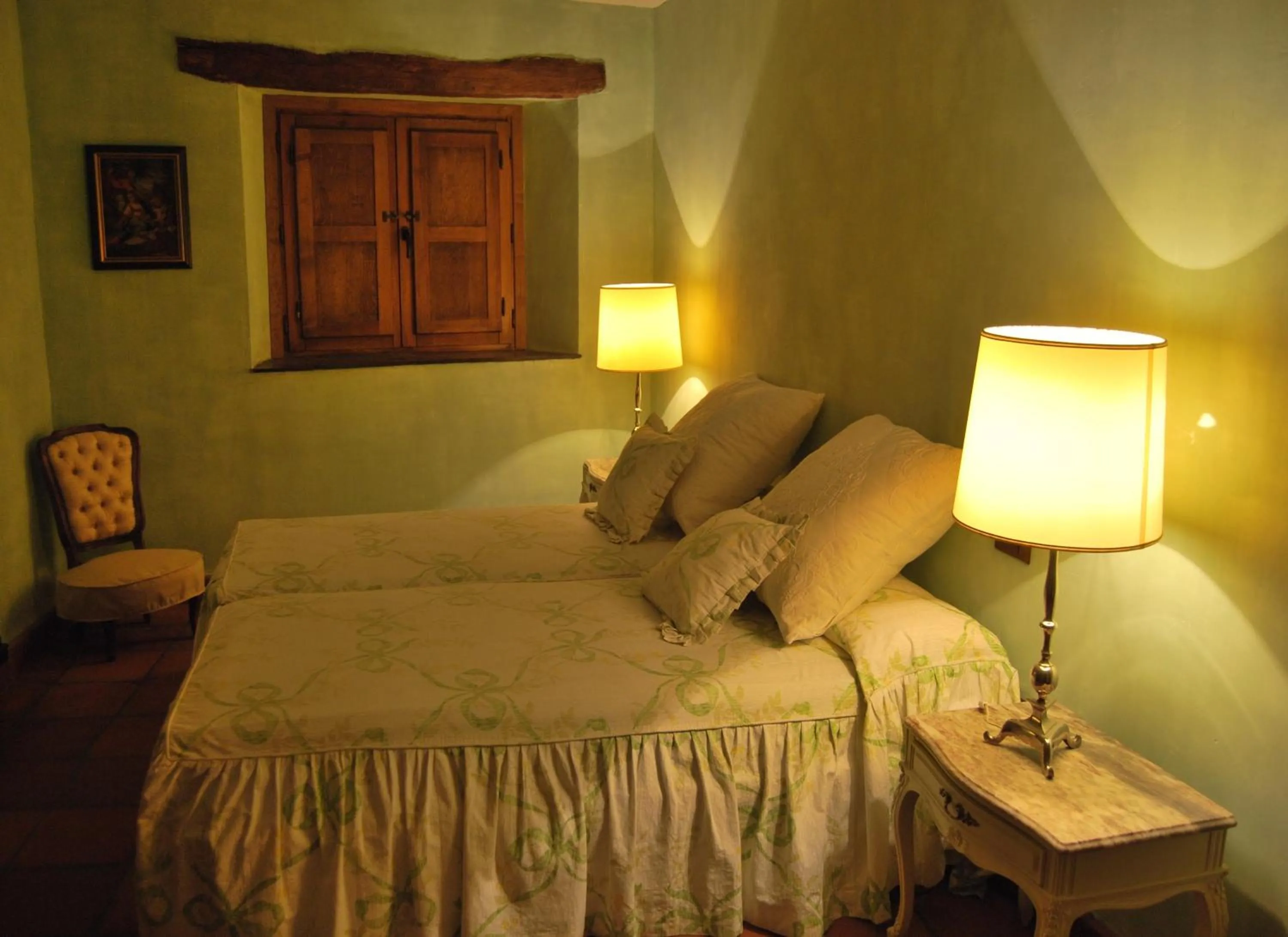 Decorative detail, Bed in La Casa de San Gil