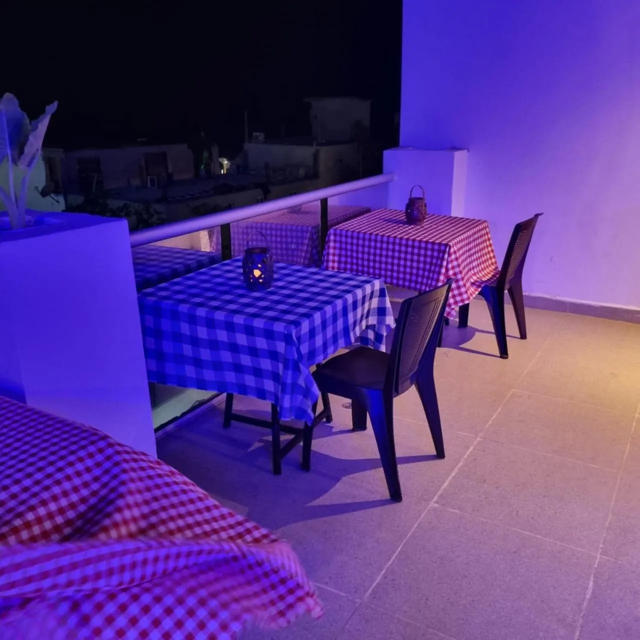 Communal lounge/ TV room in Dreimar Hotel Boutique