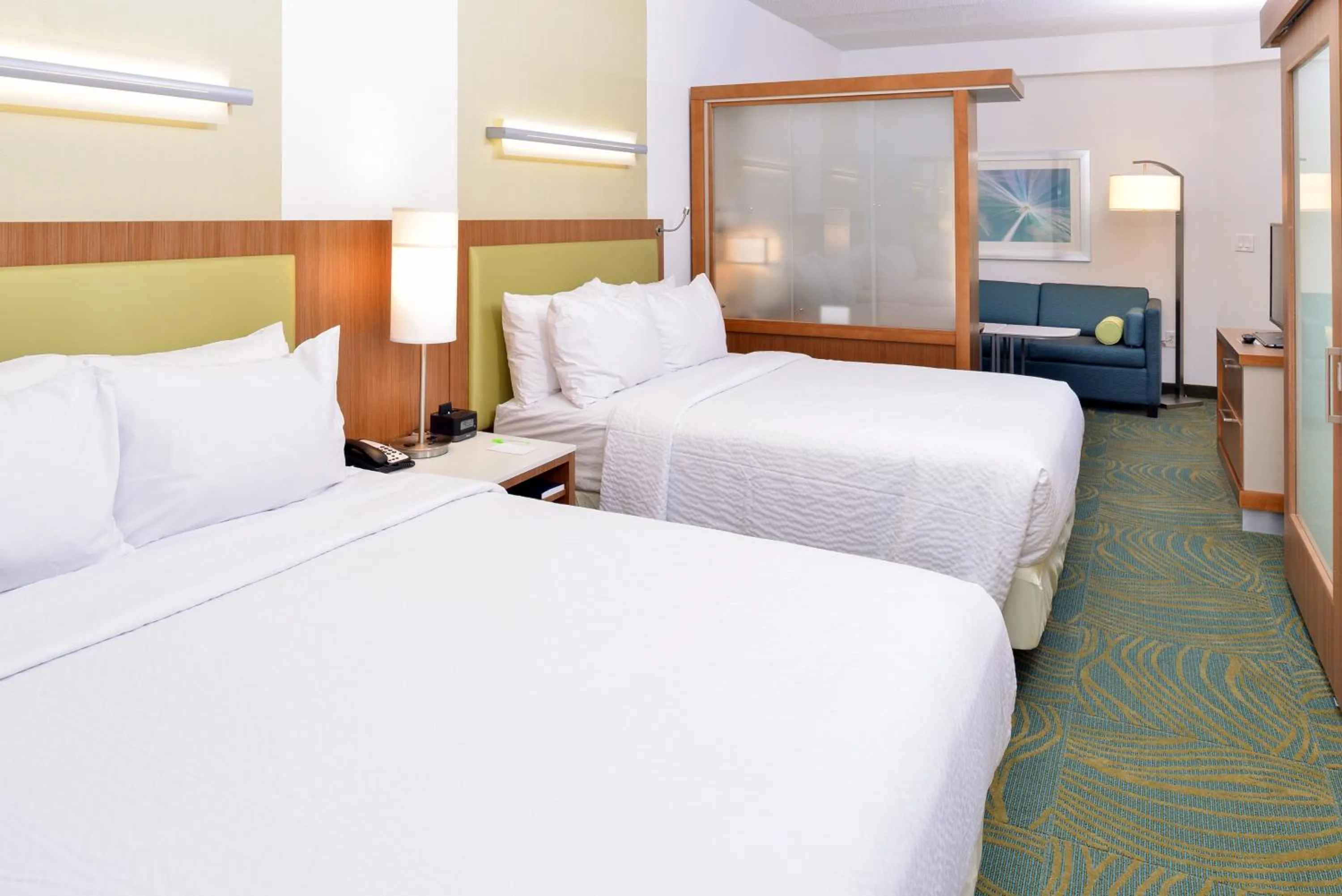 Guests, Bed in SpringHill Suites by Marriott Raleigh Cary