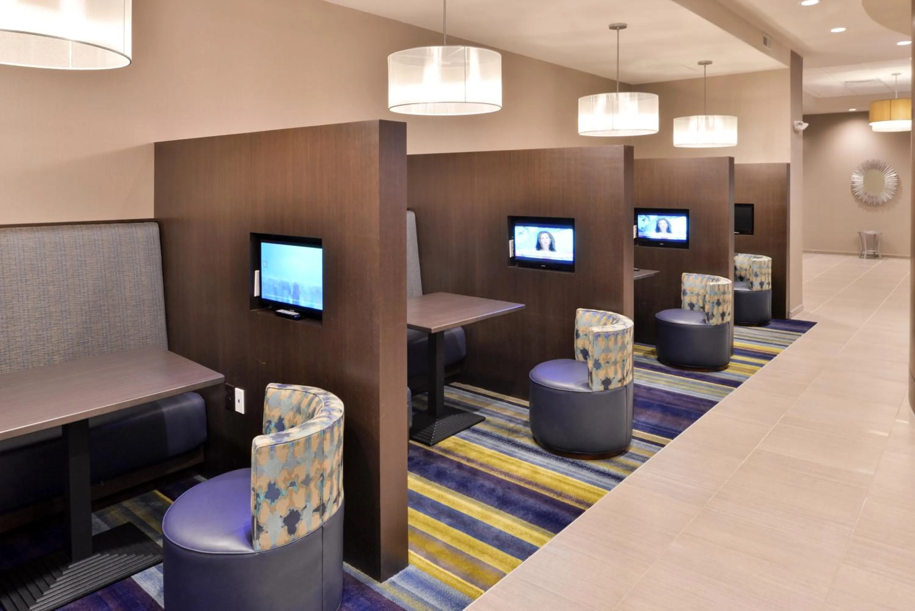 Seating area in SpringHill Suites by Marriott Raleigh Cary