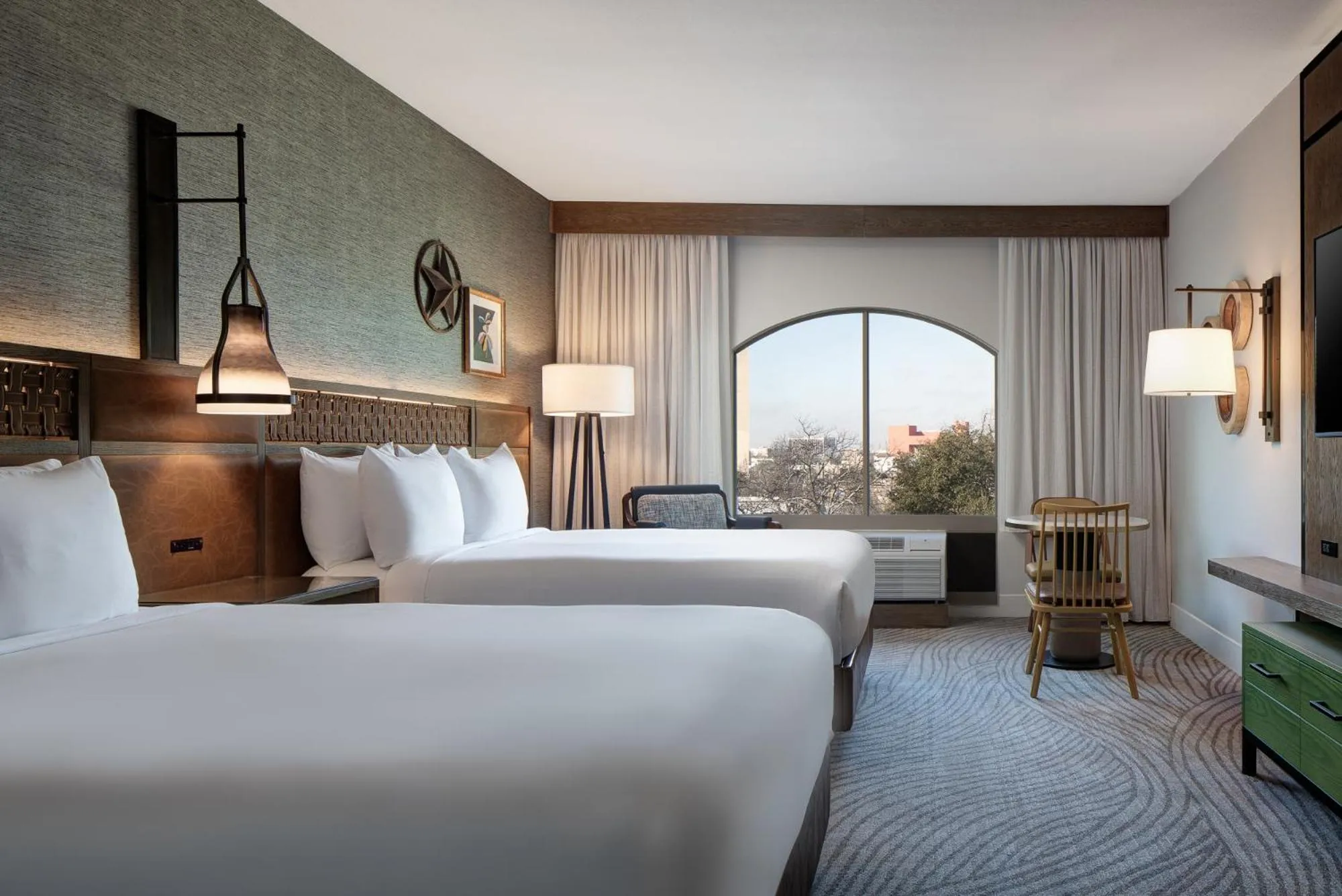 Bedroom, Bed in Sol Cypress, San Antonio, a Tribute Portfolio Hotel