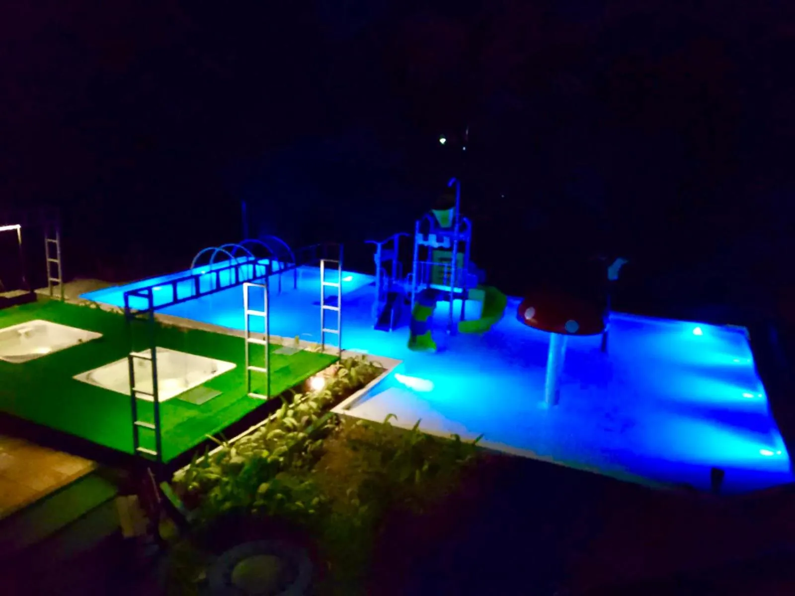 Aqua park in Rainforest Hotel & Cabañas