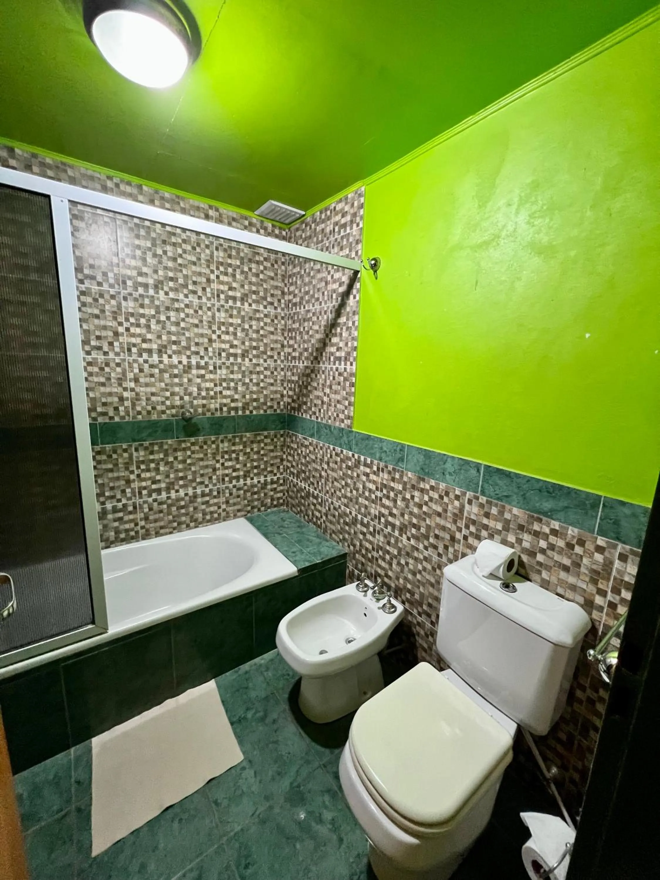 Rainforest Hotel & Cabañas