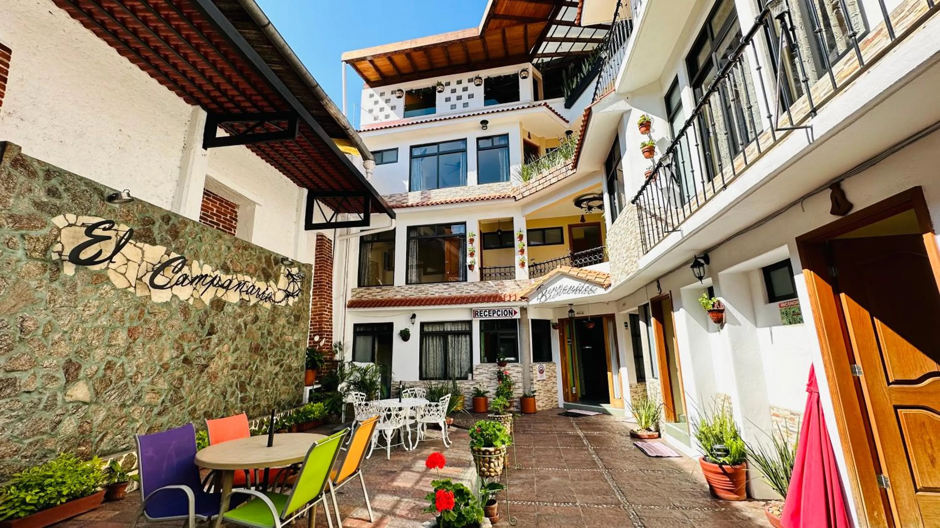 Property building in Posada El Campanario