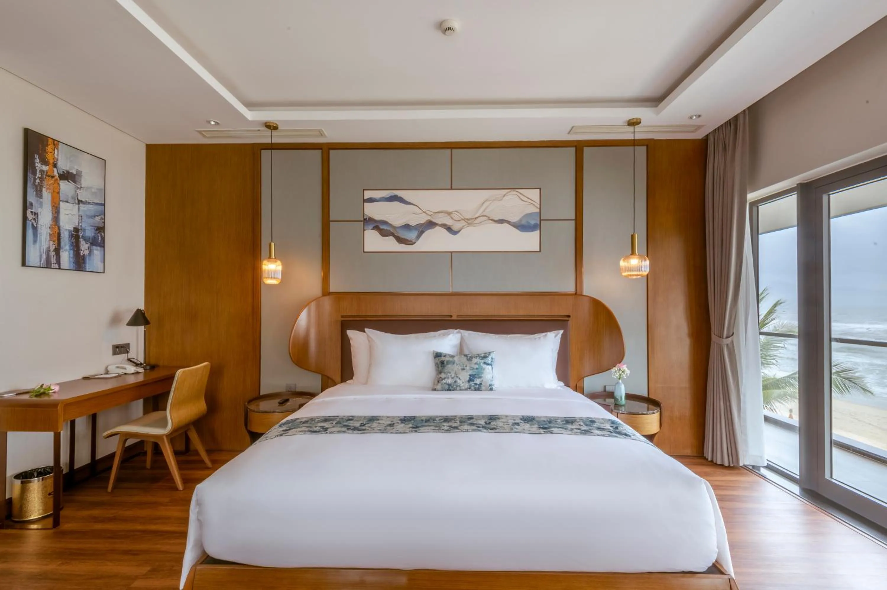 Bedroom, Bed in KOI Resort & Residence Da Nang - Inclusive Spa access