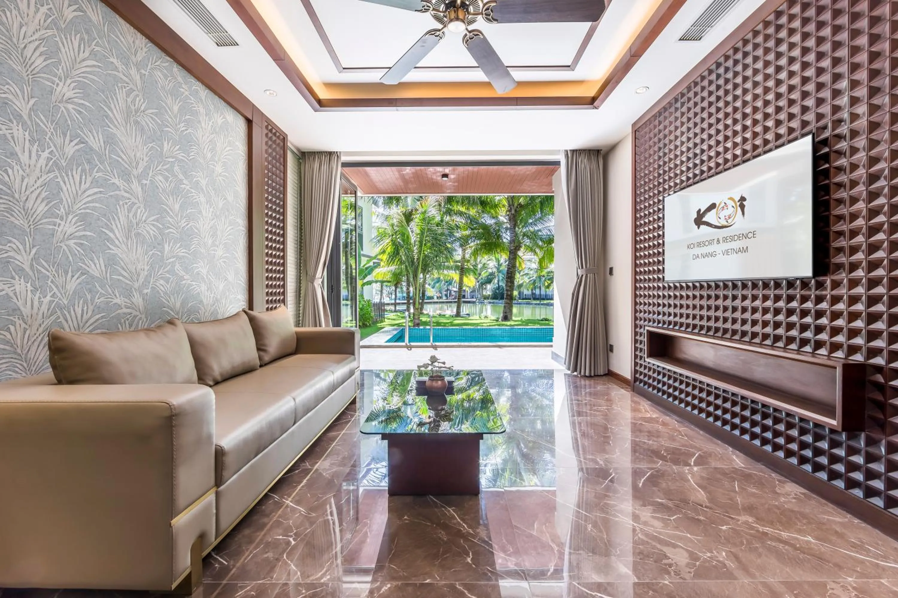 Living room in KOI Resort & Residence Da Nang - Inclusive Spa access