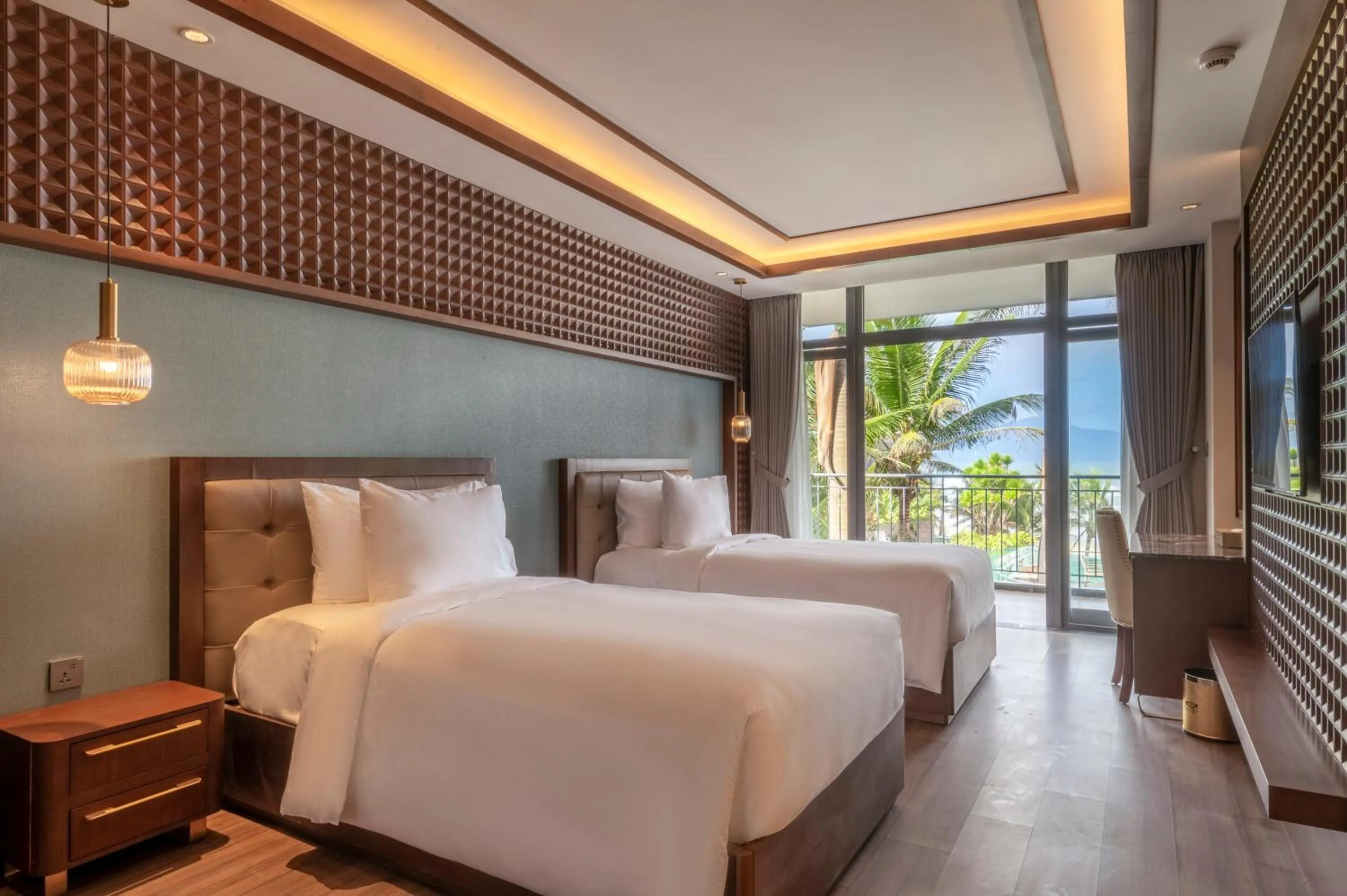Bedroom, Bed in KOI Resort & Residence Da Nang - Inclusive Spa access