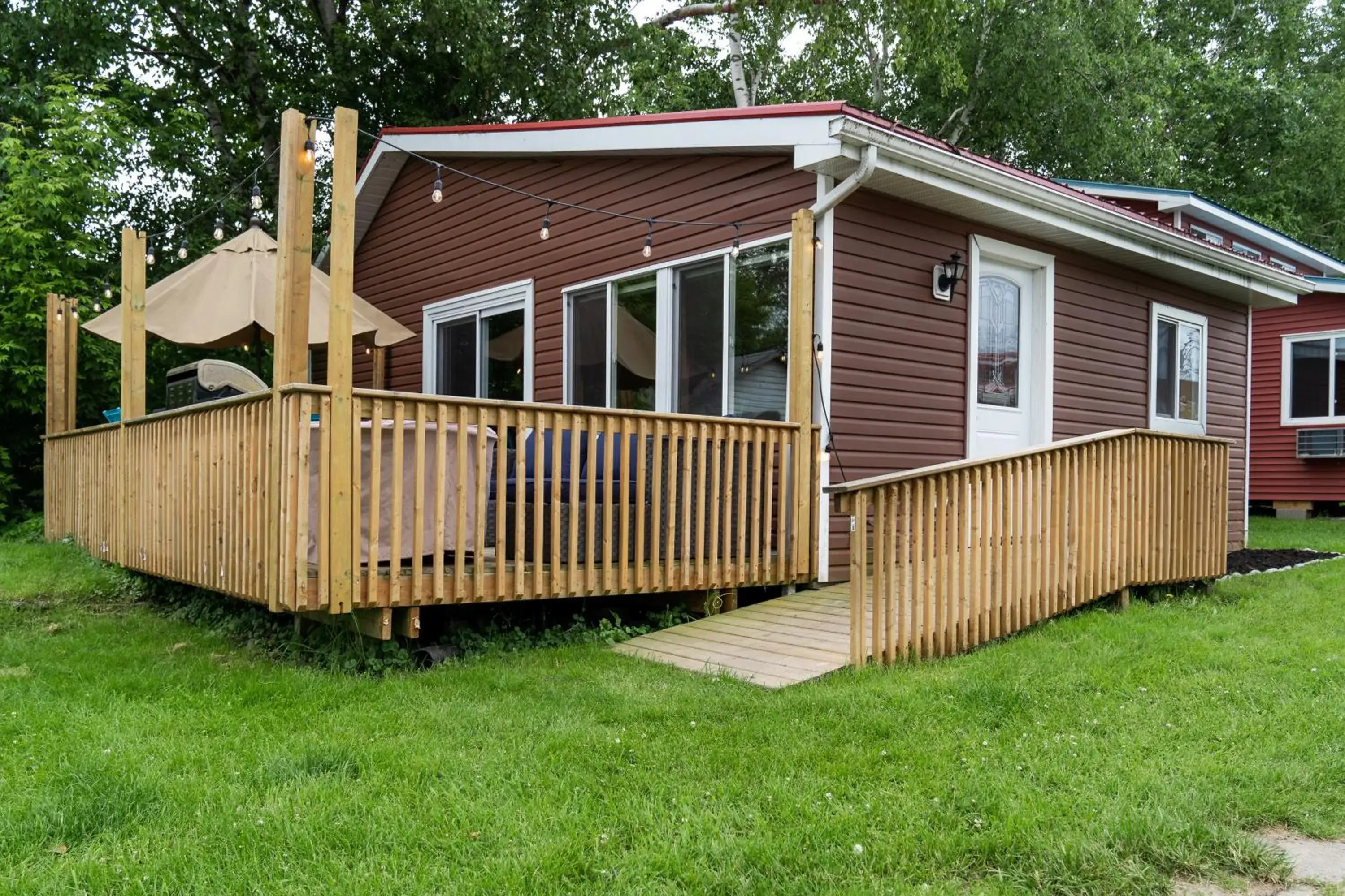 Two-Bedroom Bungalow in Stoneburg Cove Cottages Two-Bedroom Bungalow in Stoneburg Cove Cottages