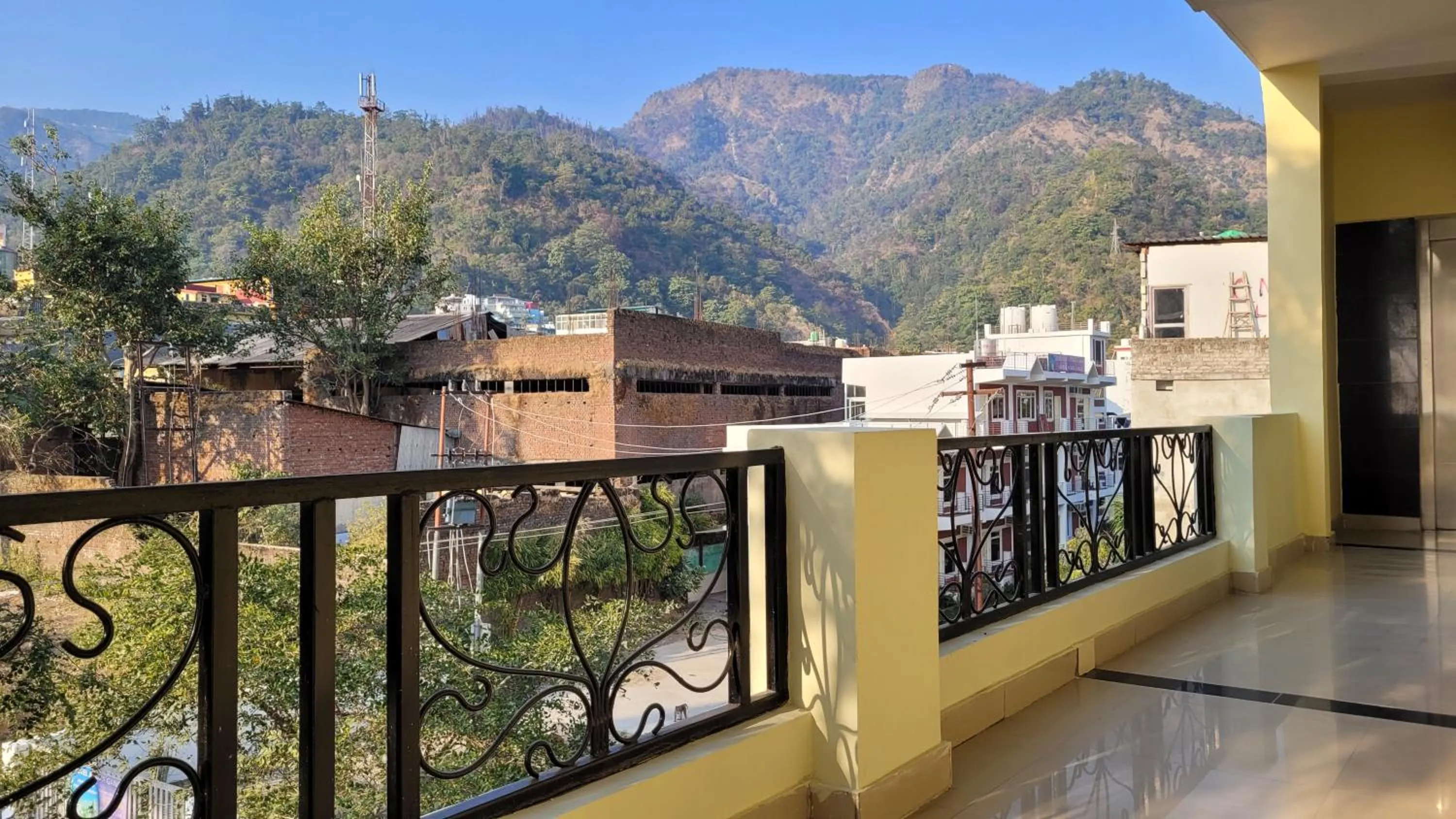 Day in Hotel Keshav Nandan By The Shivaay