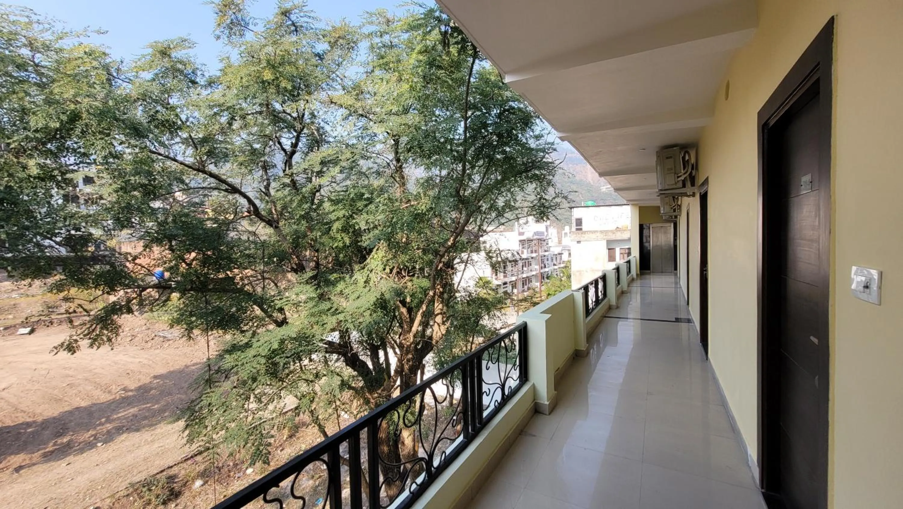 Day in Hotel Keshav Nandan By The Shivaay