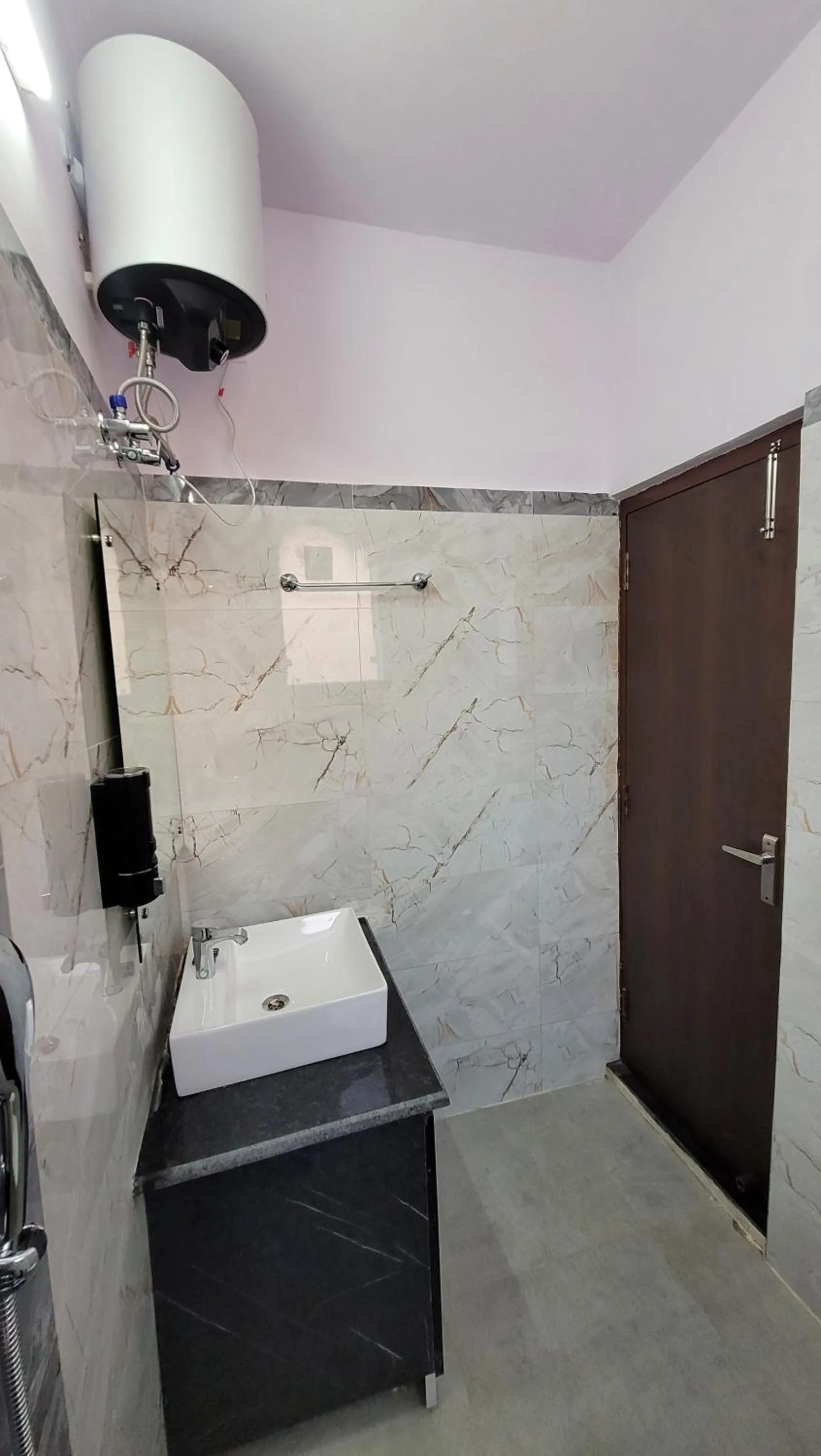 Bathroom in Hotel Keshav Nandan By The Shivaay